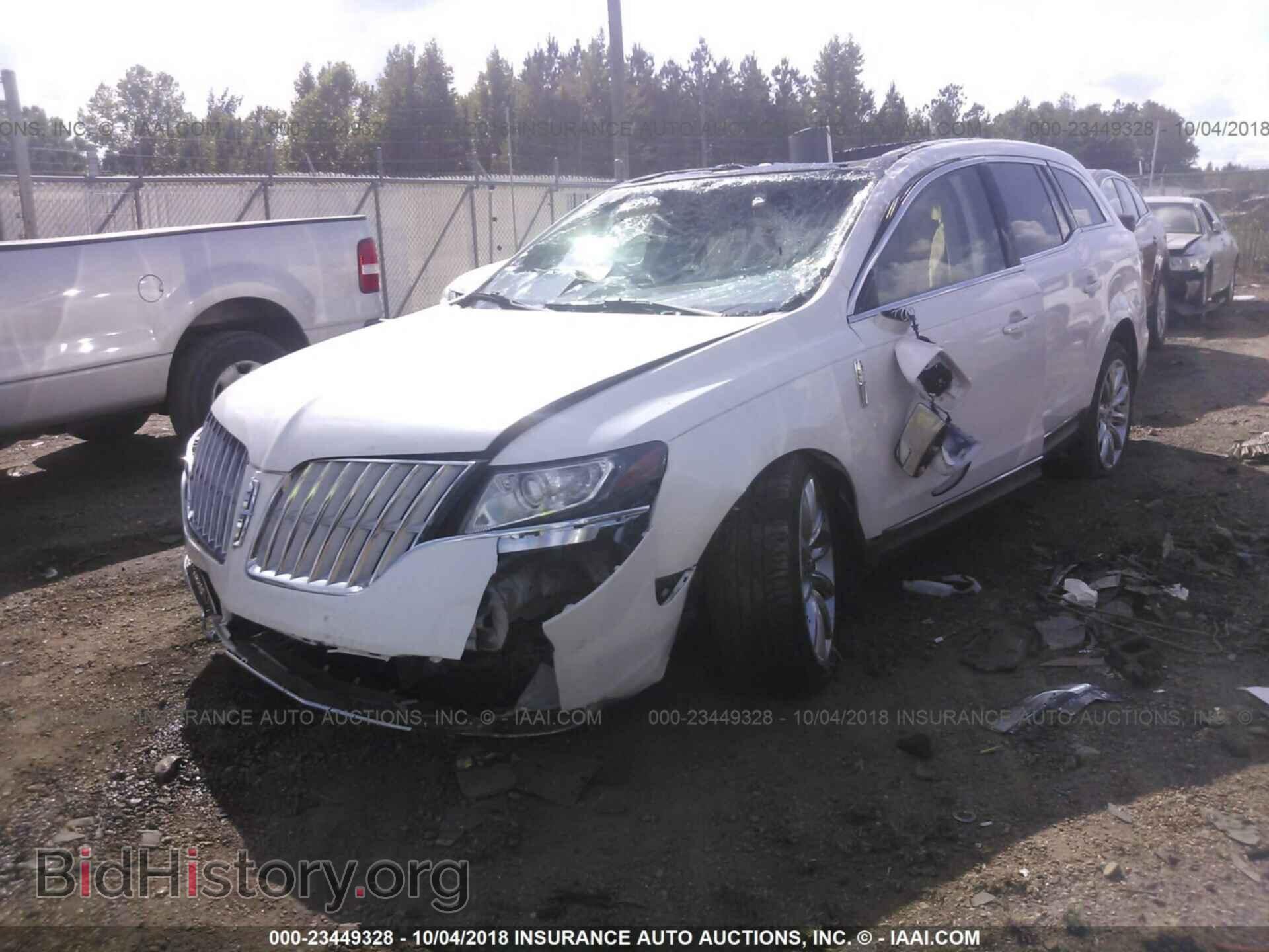 2013 FORD TAURUS - VIN: 1FAHP2E88DG205769 - Фото 2