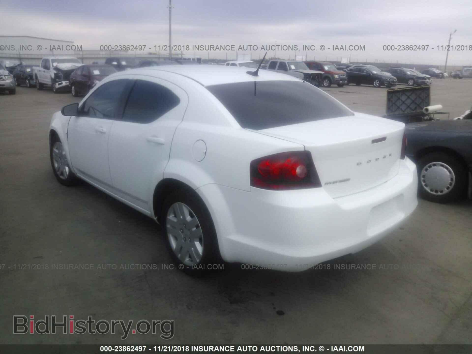 2011 Dodge Avenger - VIN: 1B3BD4FB7BN608389 - Фото 3