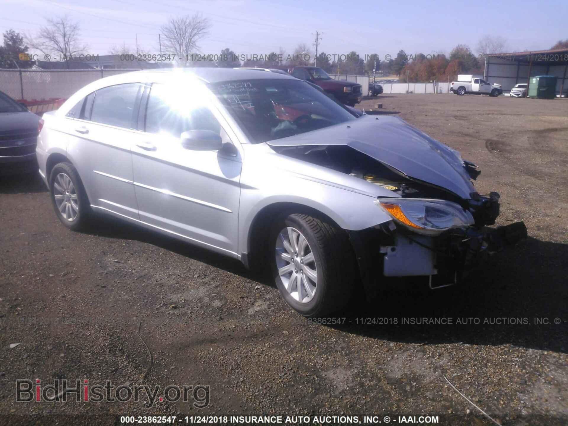Фотография 1C3CCBBBXCN113108 - Chrysler 200 2012
