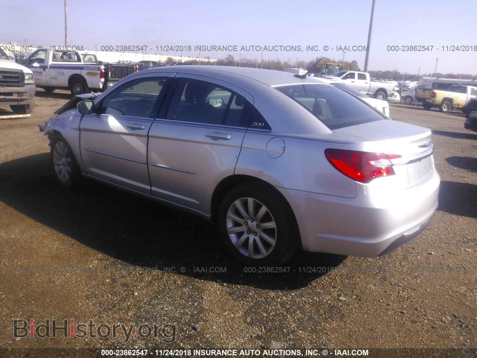 2012 Chrysler 200 - VIN: 1C3CCBBBXCN113108 - Photo 3
