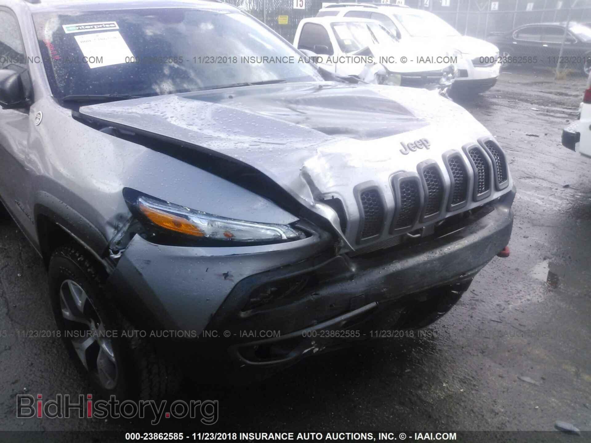 2018 Jeep Cherokee - VIN: 1C4PJMBB5JD569082 - Фото 6