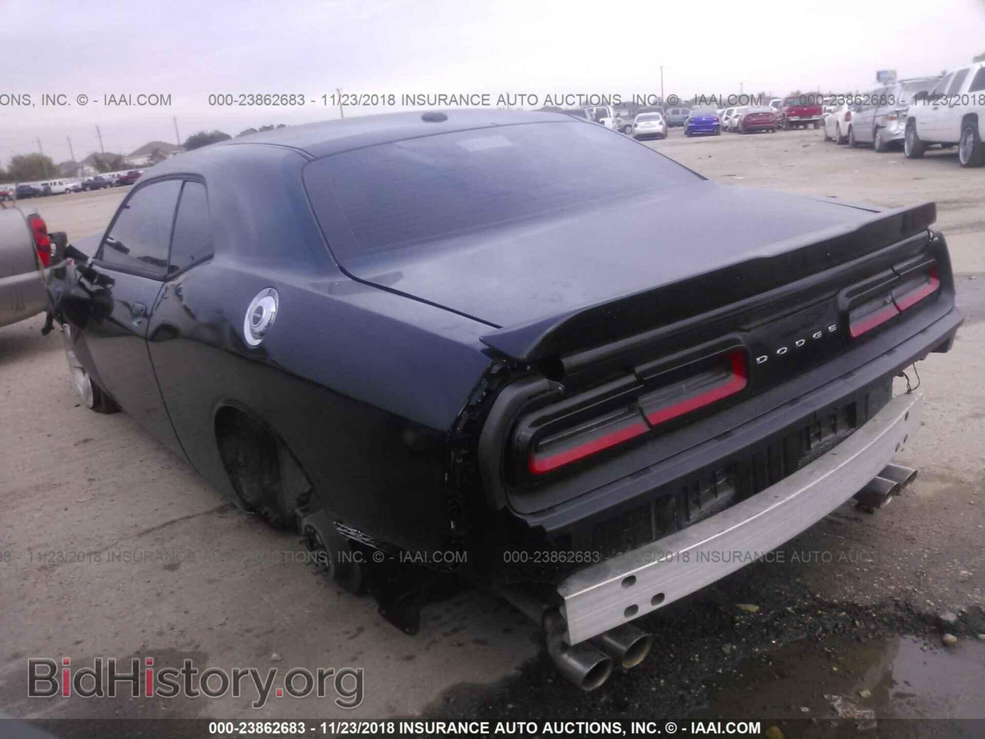 2015 Dodge Challenger - VIN: 2C3CDZAG1FH822056 - Photo 3