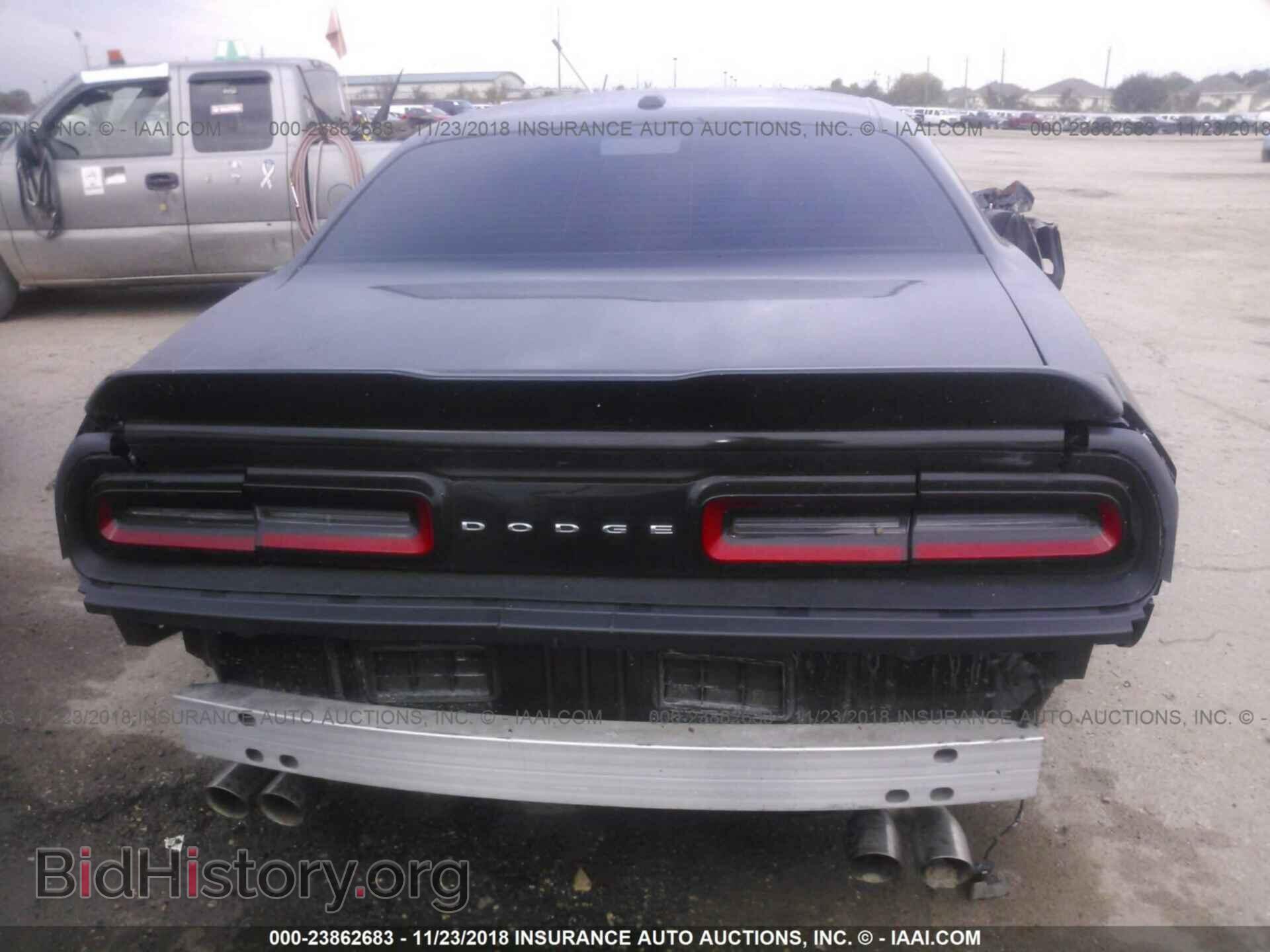 2015 Dodge Challenger - VIN: 2C3CDZAG1FH822056 - Photo 6