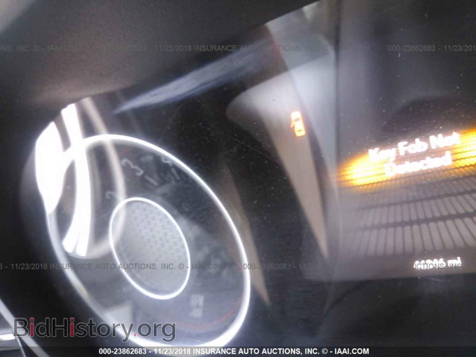 2015 Dodge Challenger - VIN: 2C3CDZAG1FH822056 - Photo 7