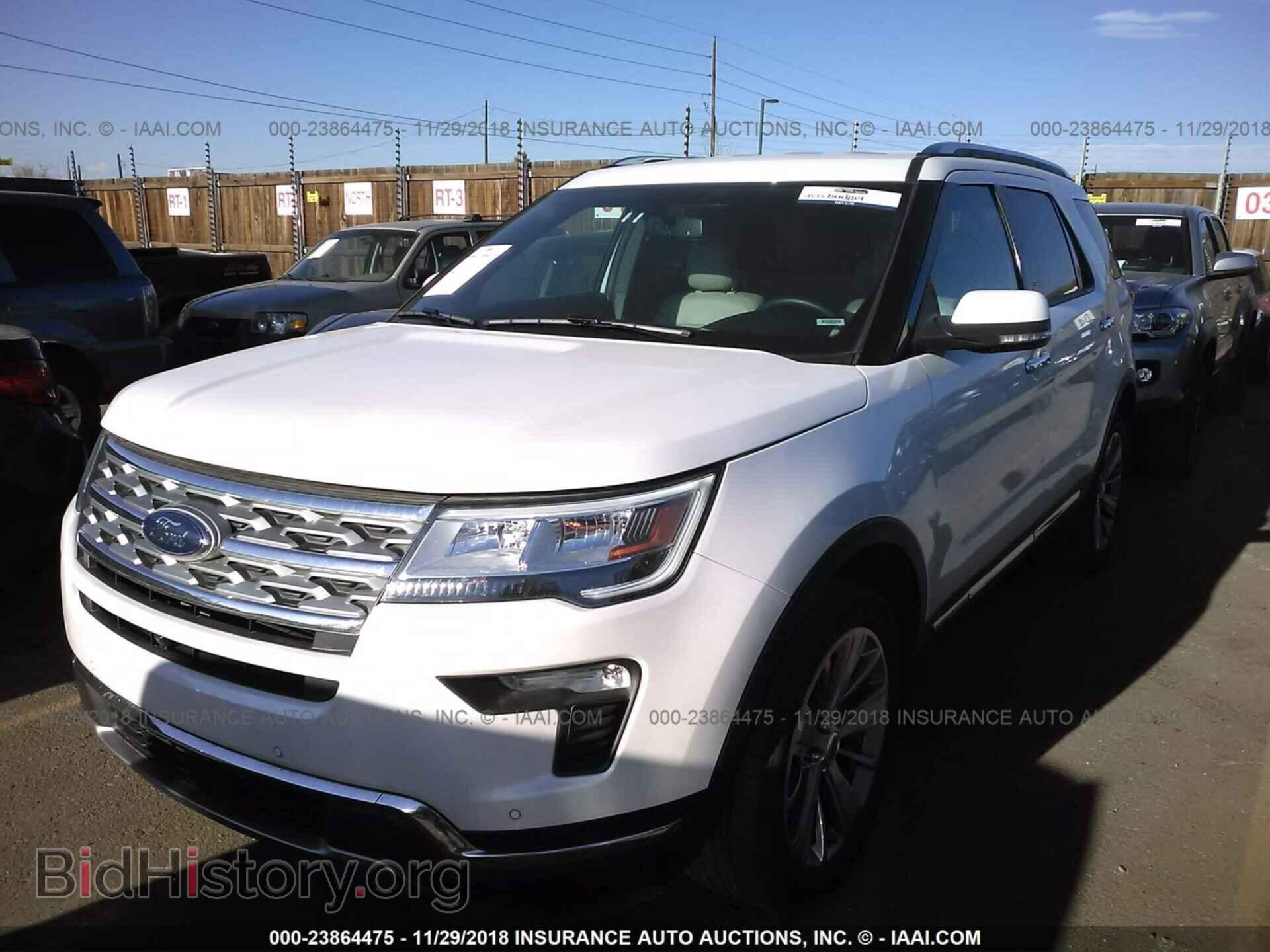 2018 Ford Explorer - VIN: 1FM5K8F85JGB13409 - Photo 2