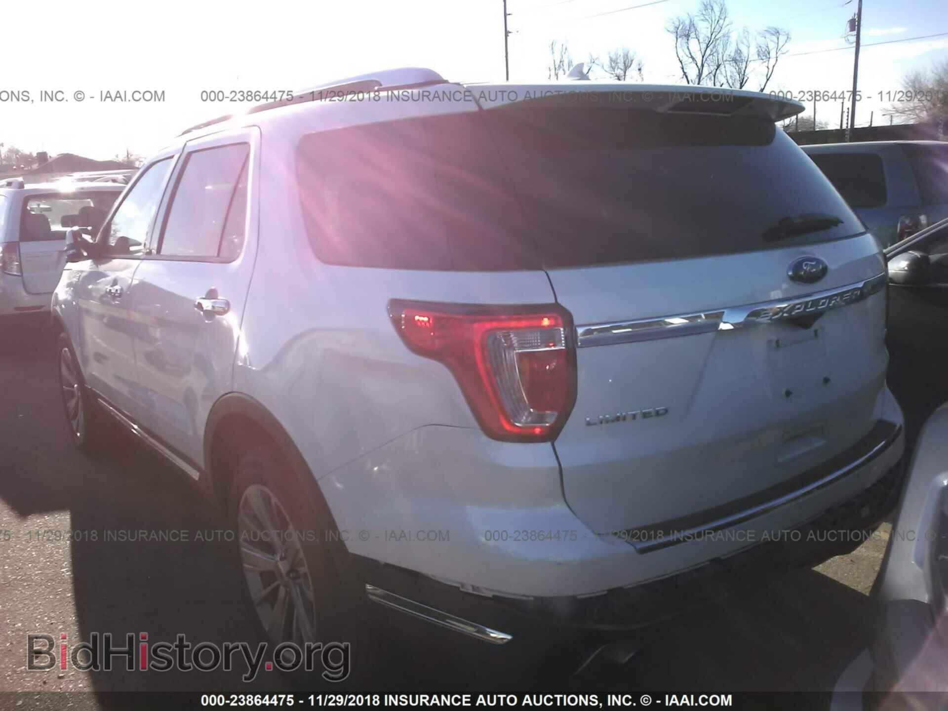2018 Ford Explorer - VIN: 1FM5K8F85JGB13409 - Photo 3