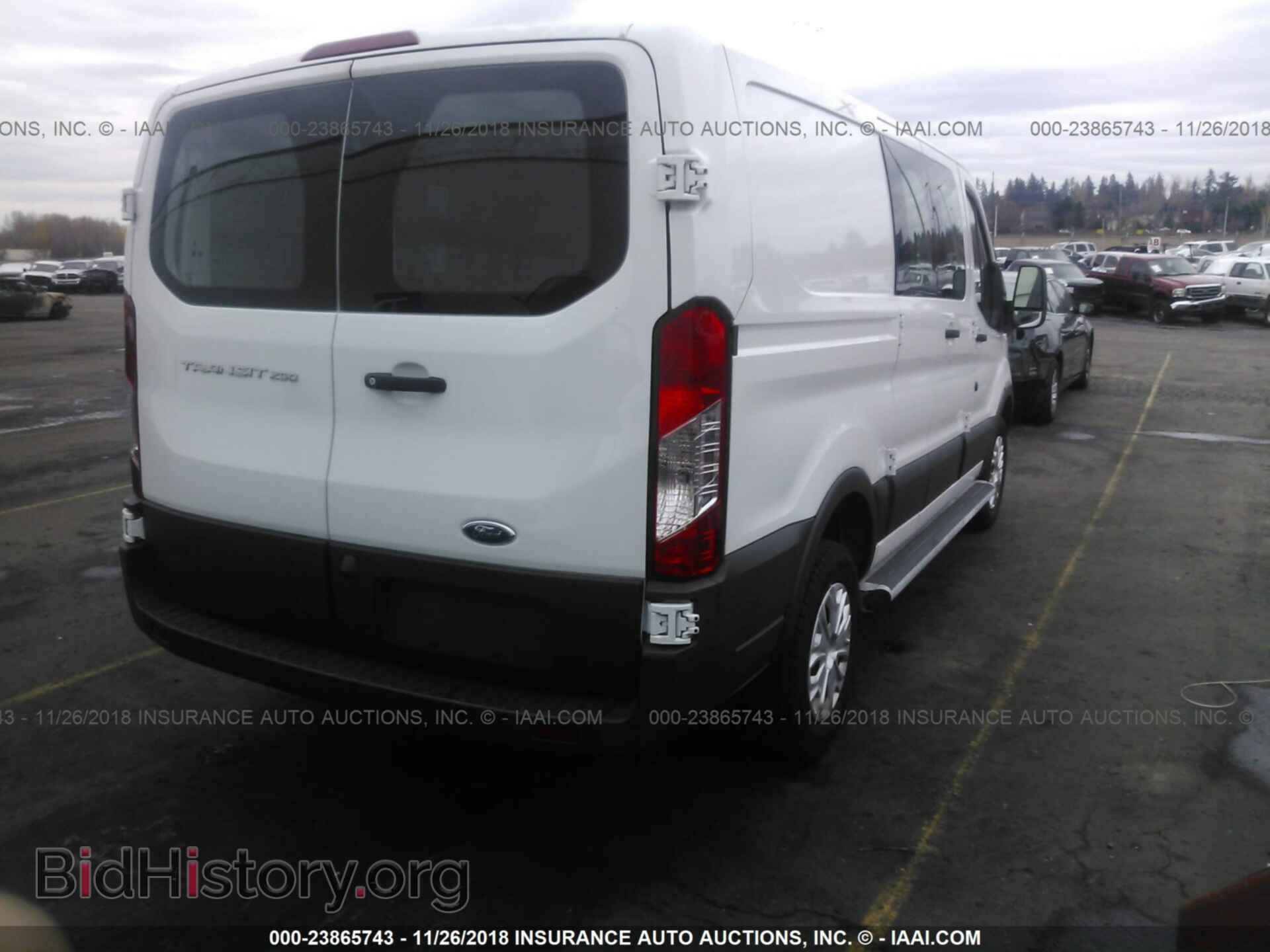 2018 Ford Transit - VIN: 1FTYR1ZM3JKB18229 - Фото 4