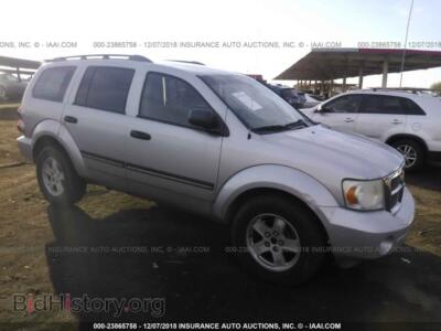 2008 Dodge DURANGO SLT, серебристый — VIN 1D8HB48N08F123960, IAAI