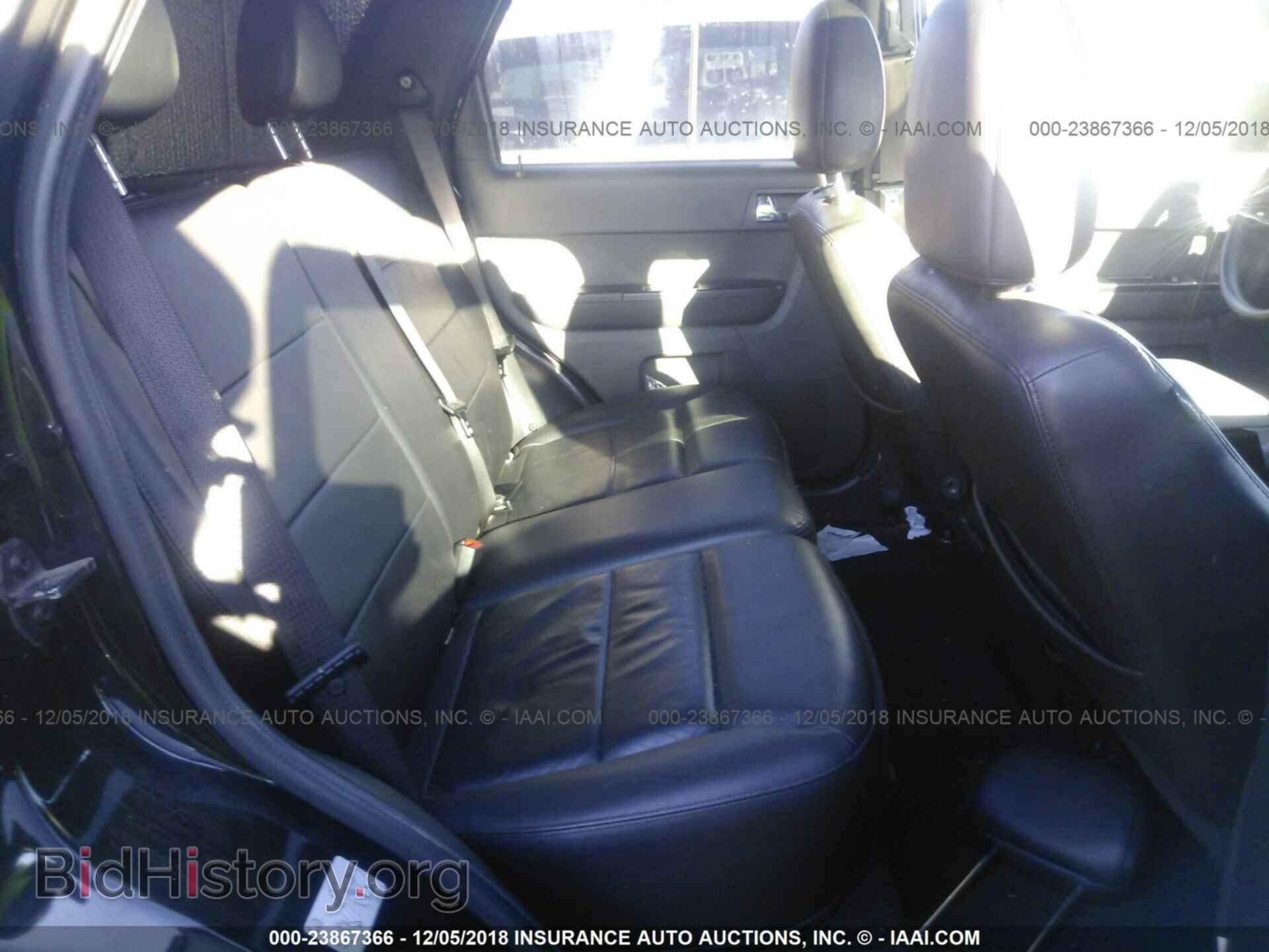2012 Ford Escape - VIN: 1FMCU9E76CKC33848 - Photo 8