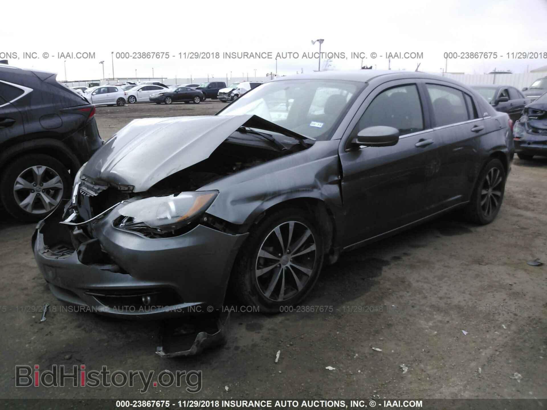 2013 CHRYSLER 200 - VIN: 1C3CCBBB3DN515134 - Фото 2