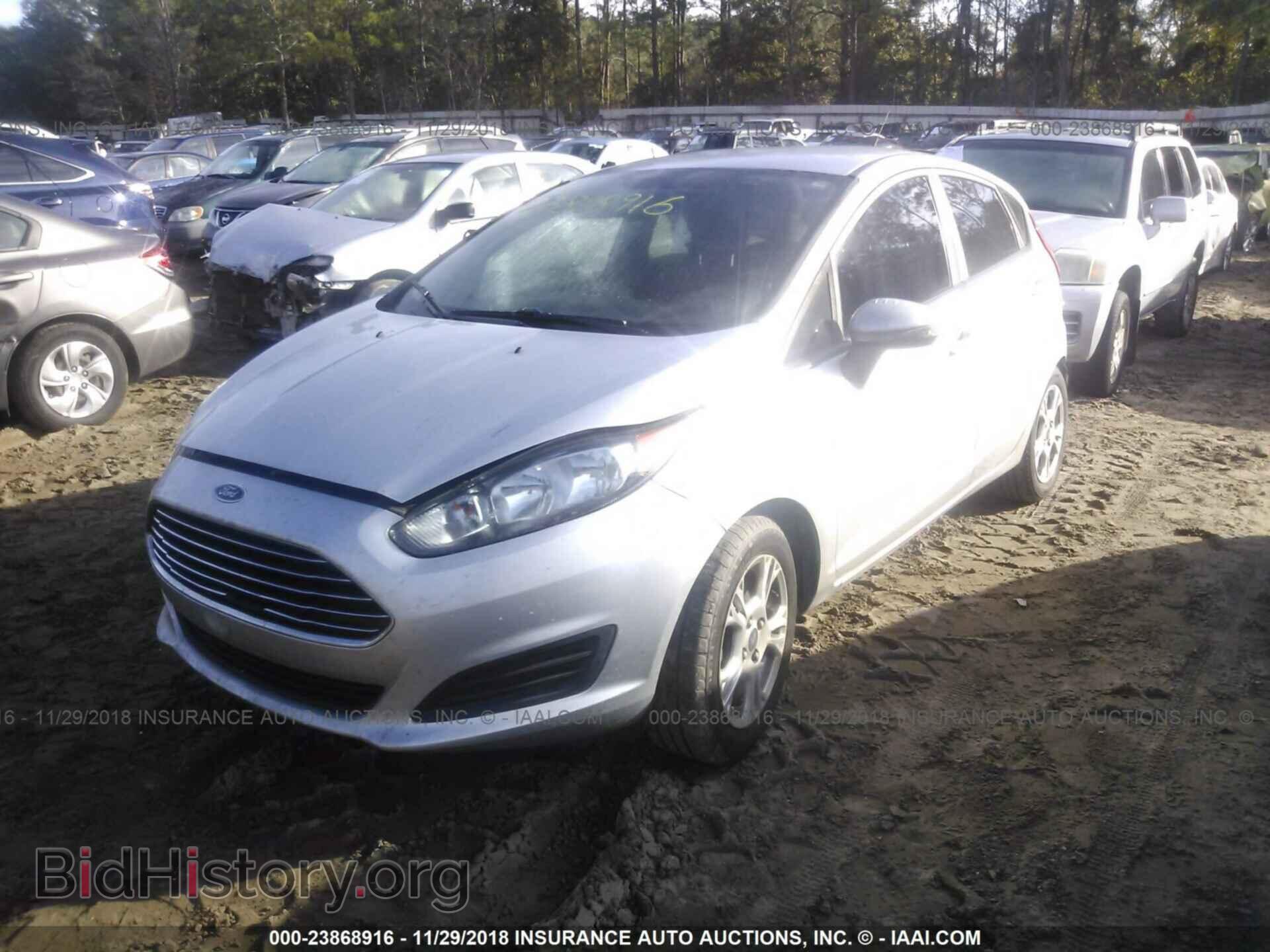 2015 Ford Fiesta - VIN: 3FADP4EJ6FM130267 - Фото 2