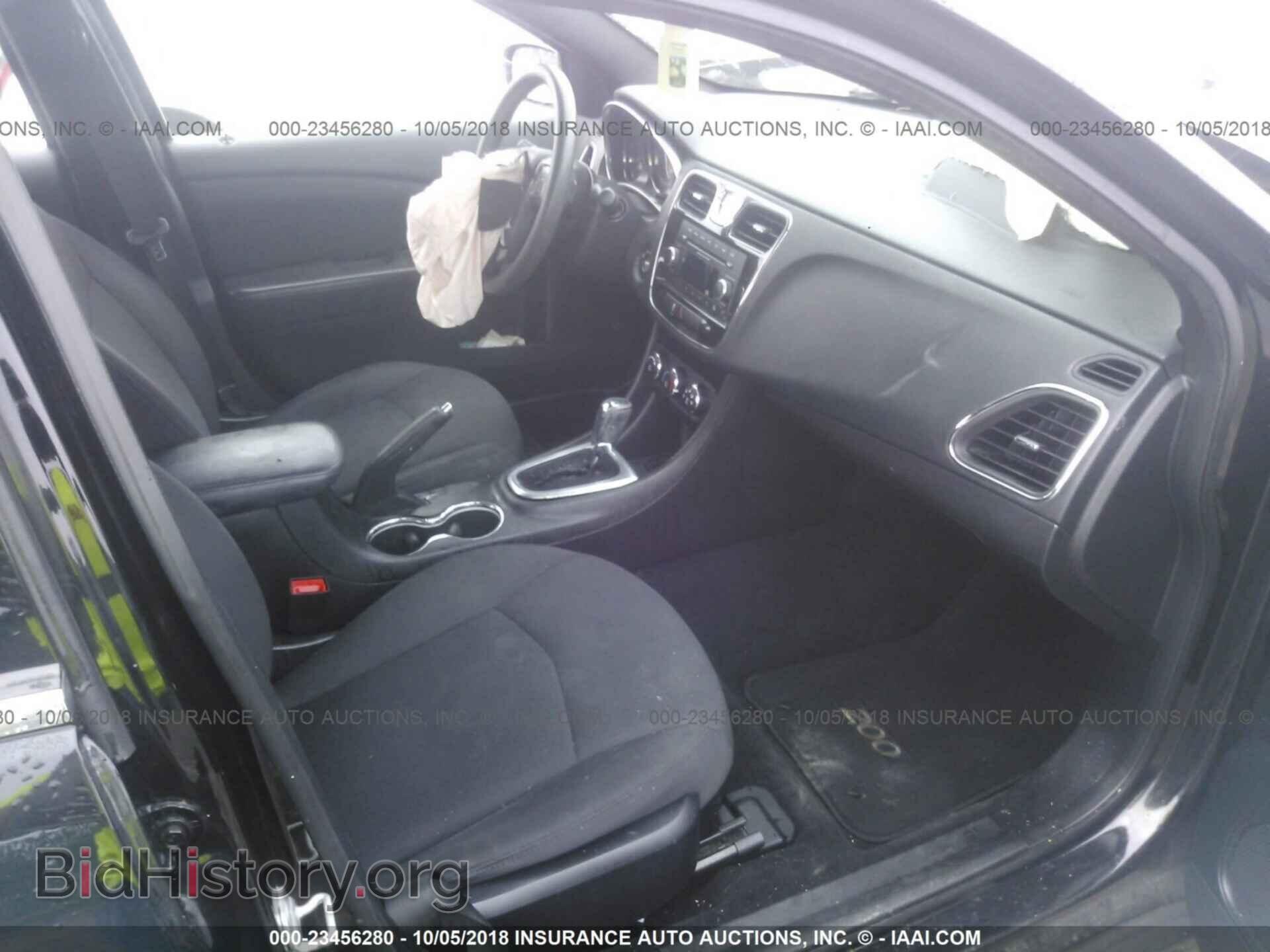 2013 CHRYSLER 200 - VIN: 1C3CCBAB2DN640644 - Фото 5