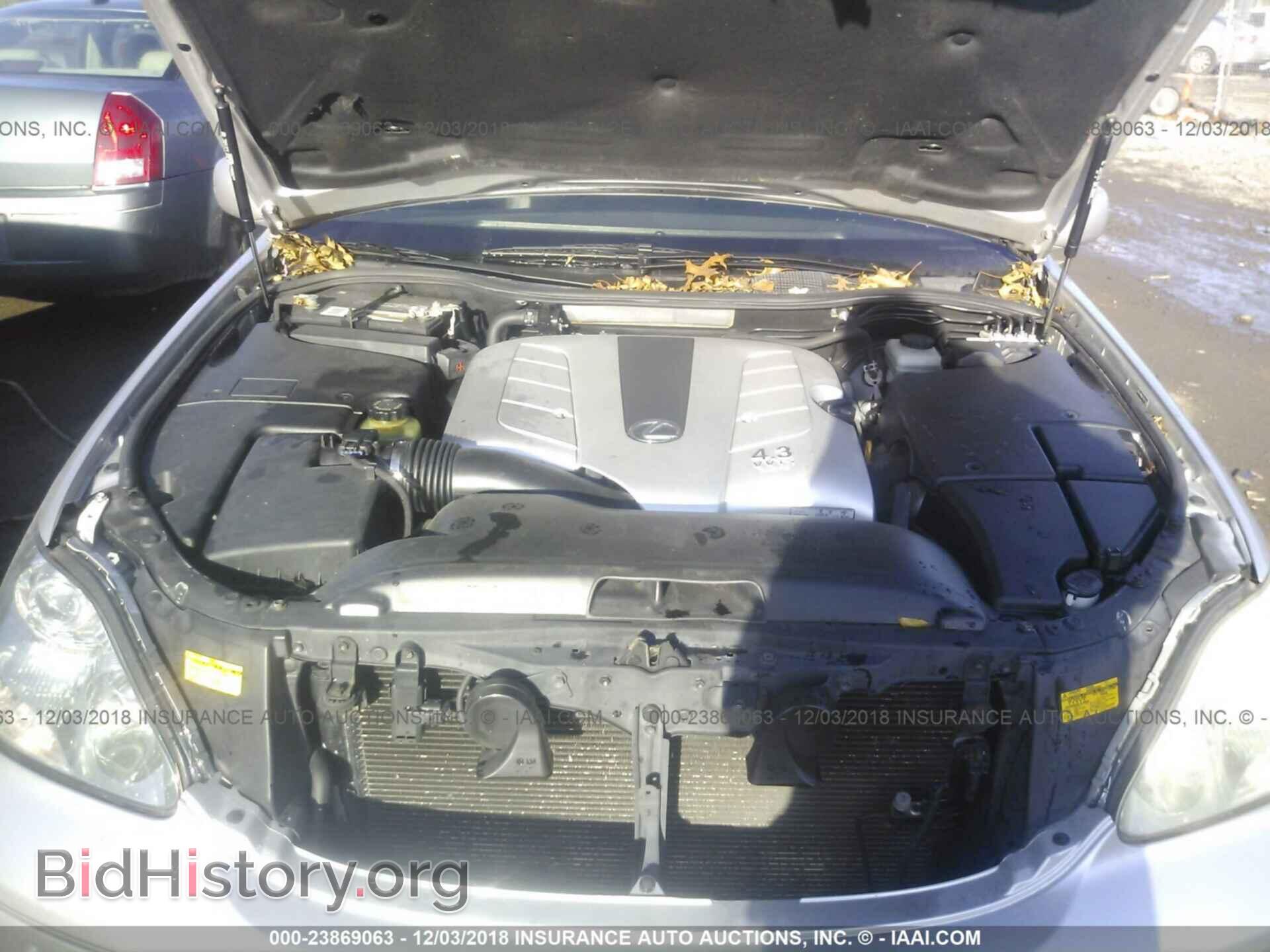 2004 LEXUS LS - VIN: JTHBN36F040171424 - Photo 10