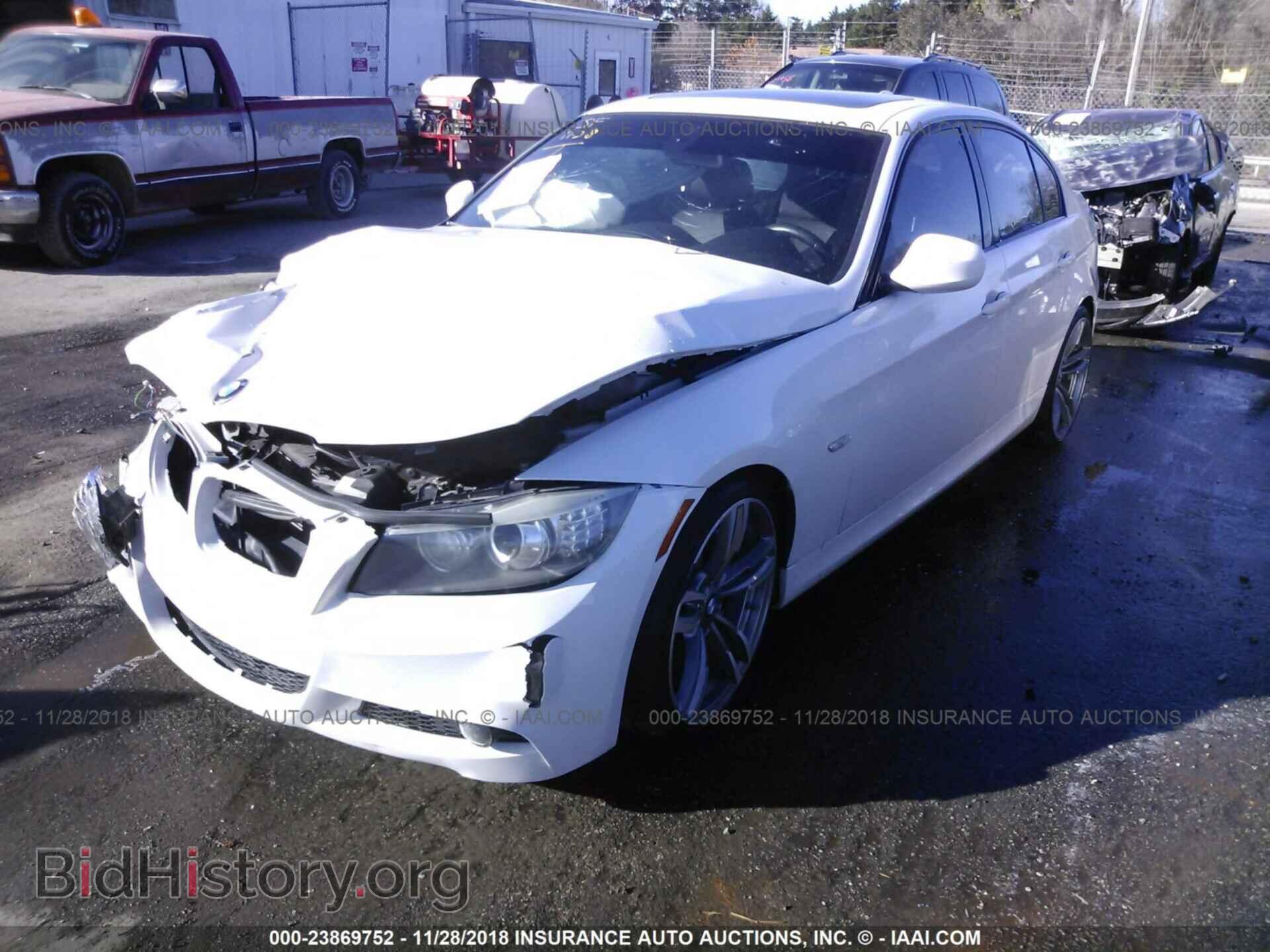 2011 BMW 335 - VIN: WBAPM5C56BE578596 - Фото 2