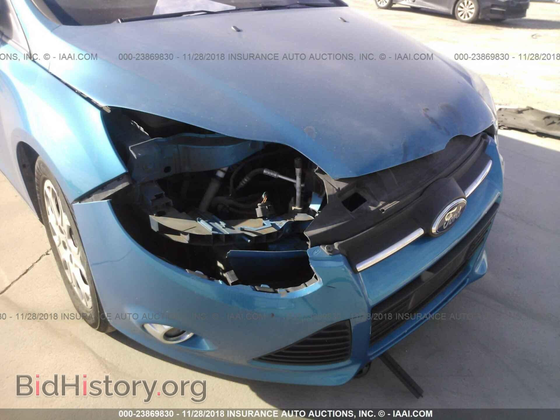 2012 Ford Focus - VIN: 1FAHP3F22CL342745 - Photo 6