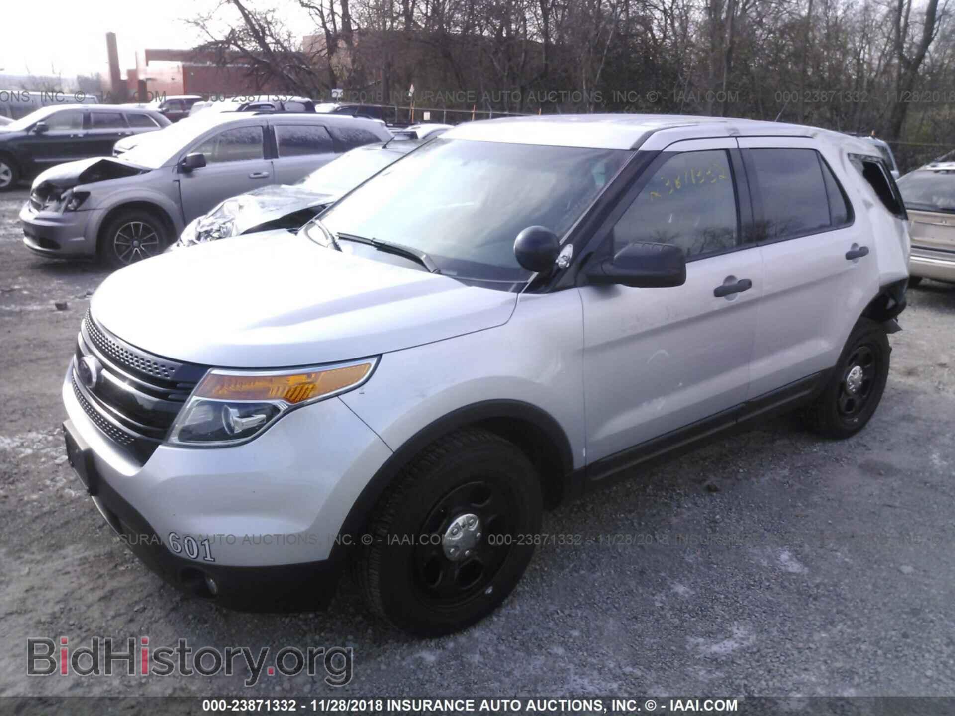 2014 Ford Explorer - VIN: 1FM5K8AR2EGA92802 - Фото 2
