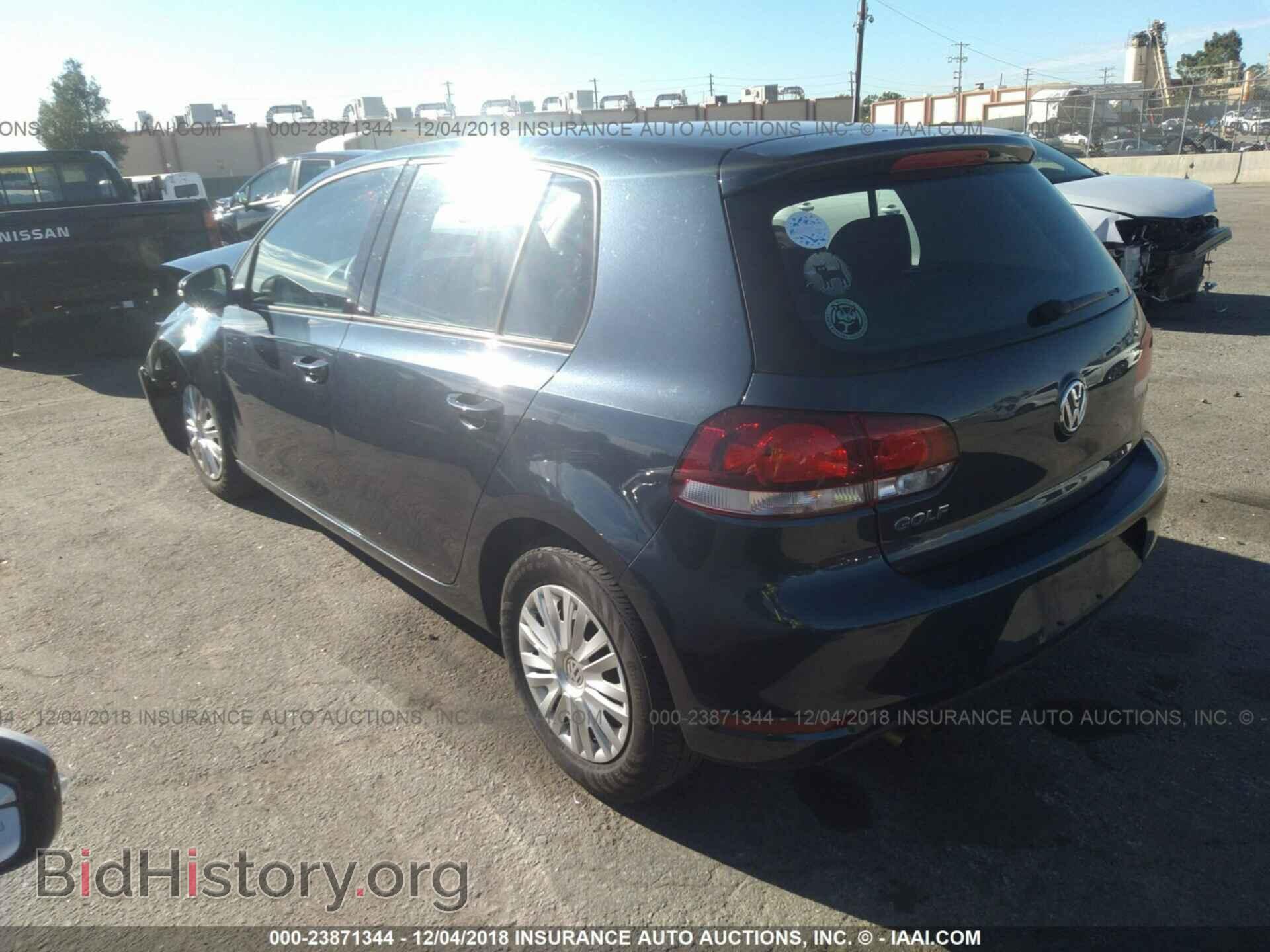 2012 Volkswagen Golf - VIN: WVWDB7AJ5CW179603 - Фото 3