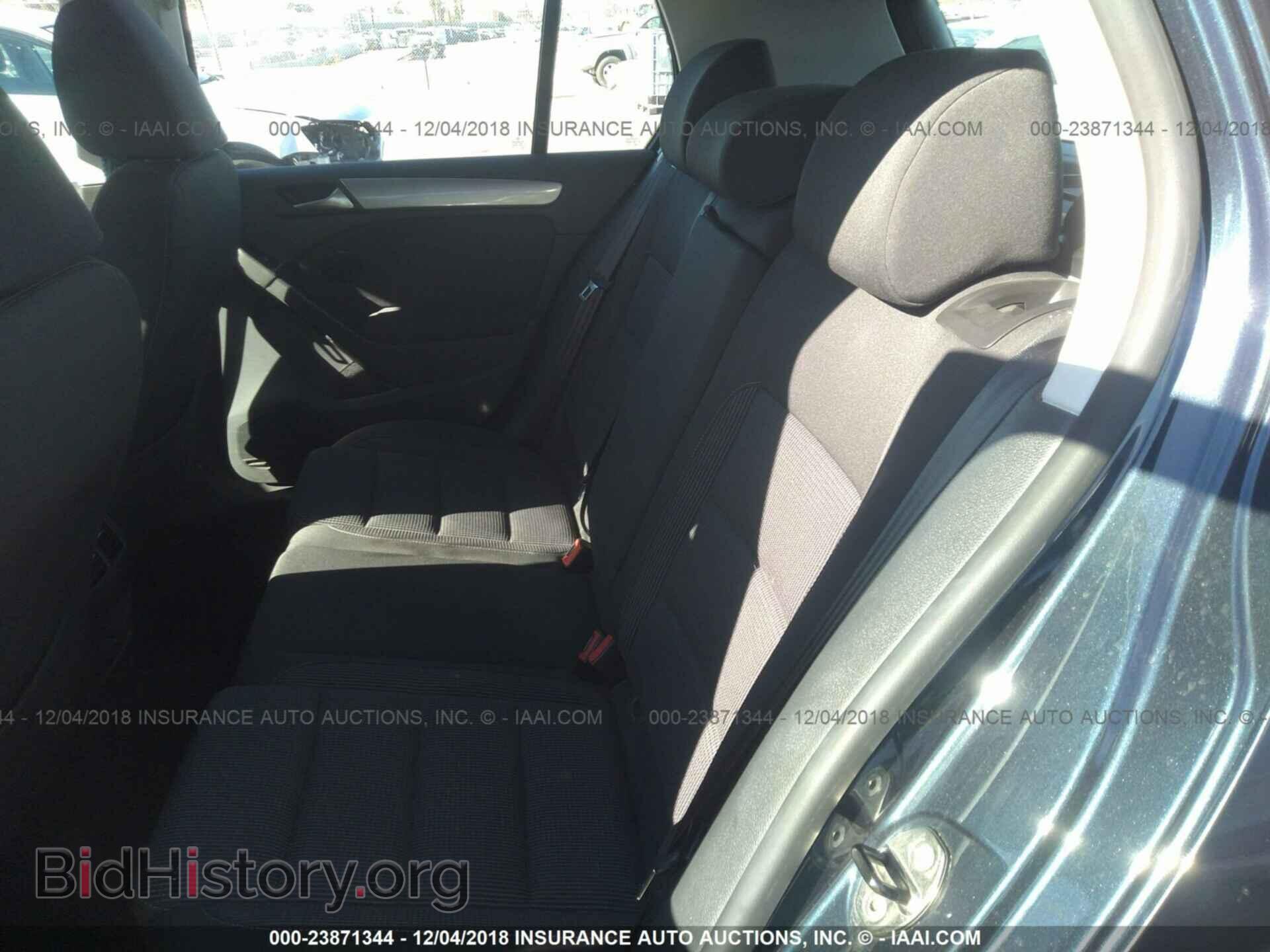 2012 Volkswagen Golf - VIN: WVWDB7AJ5CW179603 - Фото 8
