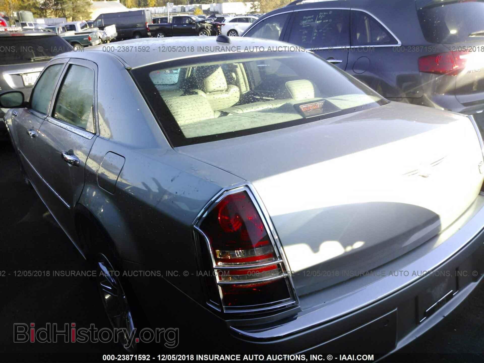 2005 CHRYSLER 300C - VIN: 2C3AA63H55H506727 - Фото 3