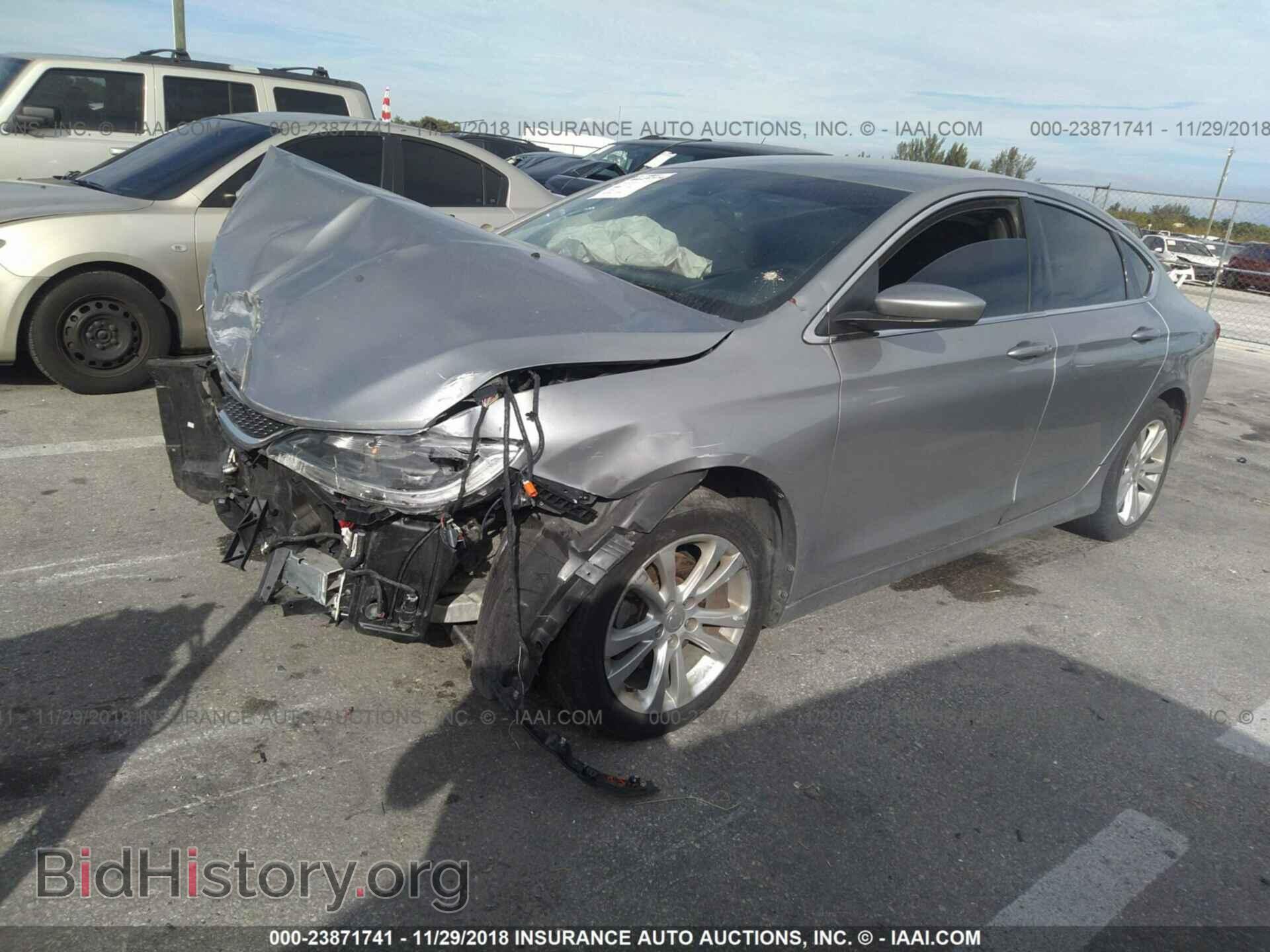 2015 CHRYSLER 200 - VIN: 1C3CCCABXFN608355 - Photo 2