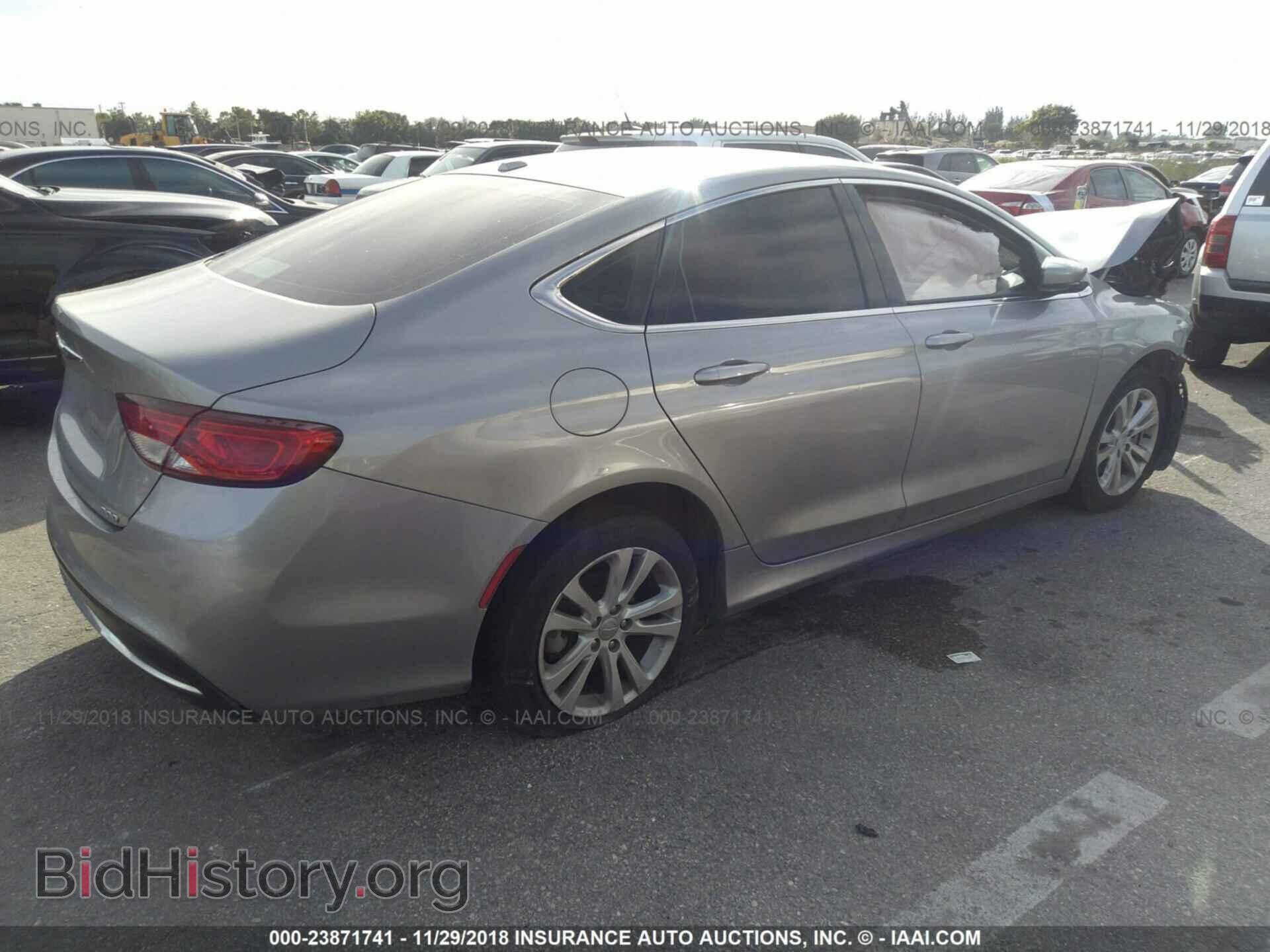 2015 CHRYSLER 200 - VIN: 1C3CCCABXFN608355 - Photo 4