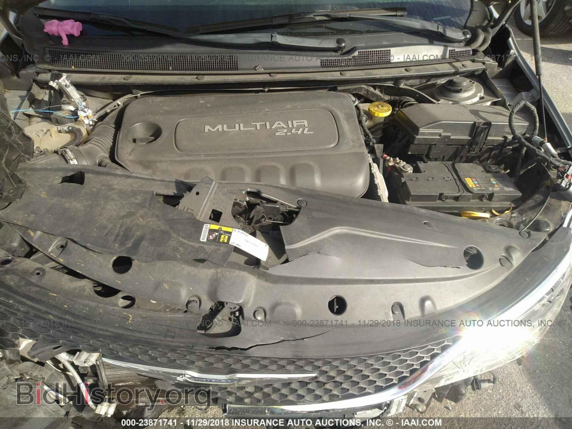 2015 CHRYSLER 200 - VIN: 1C3CCCABXFN608355 - Photo 10