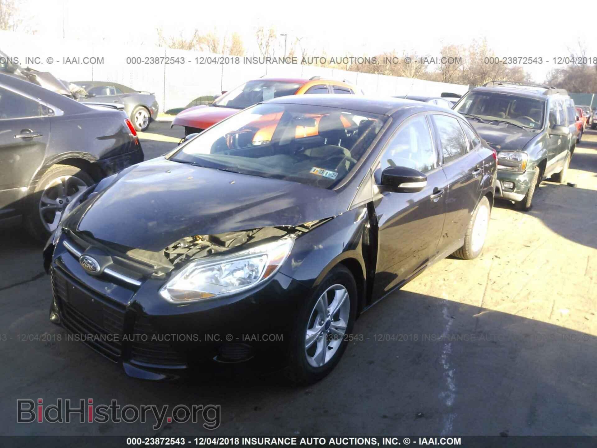2014 Ford Focus - VIN: 1FADP3F21EL218211 - Photo 2