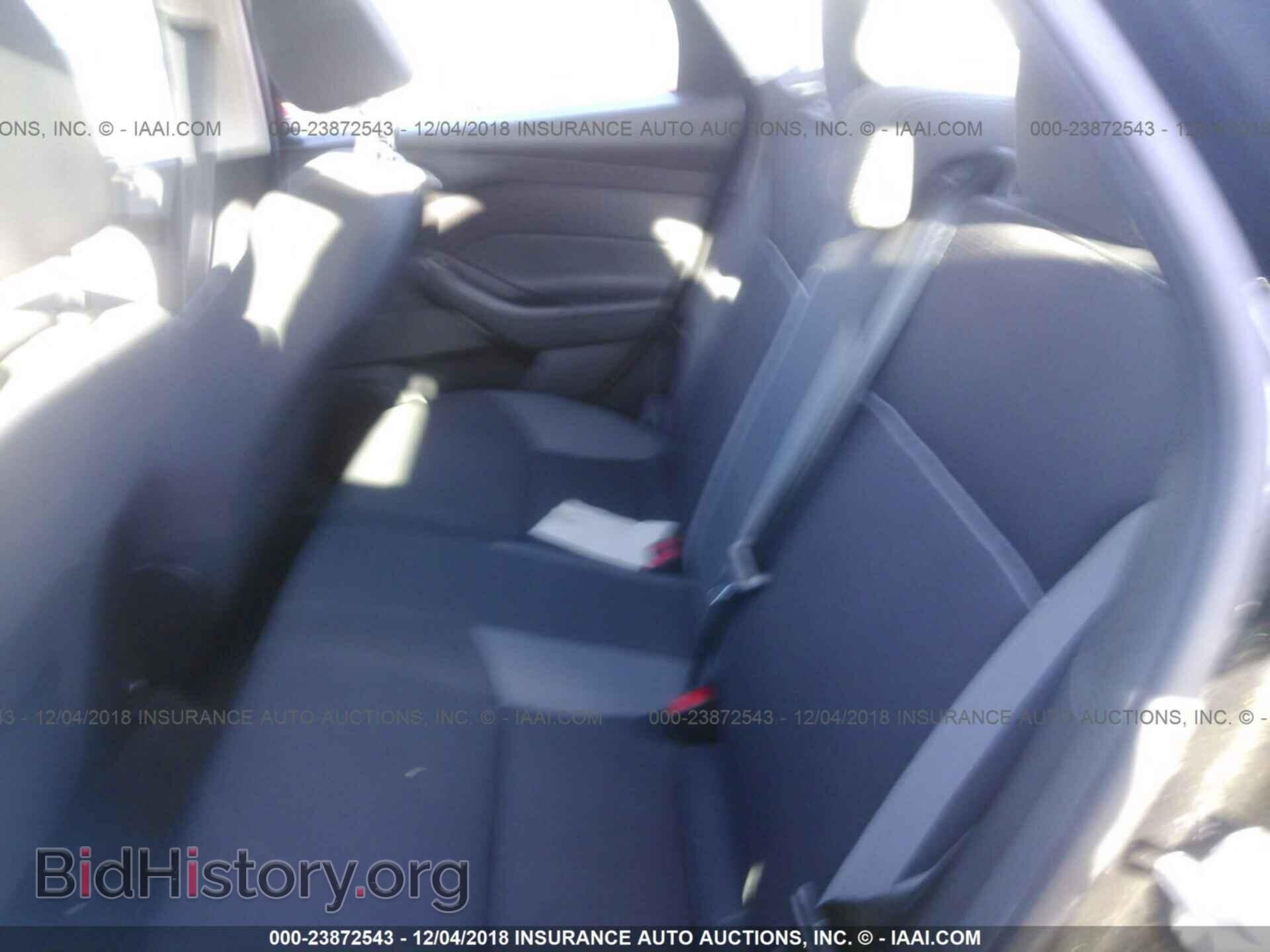 2014 Ford Focus - VIN: 1FADP3F21EL218211 - Photo 8