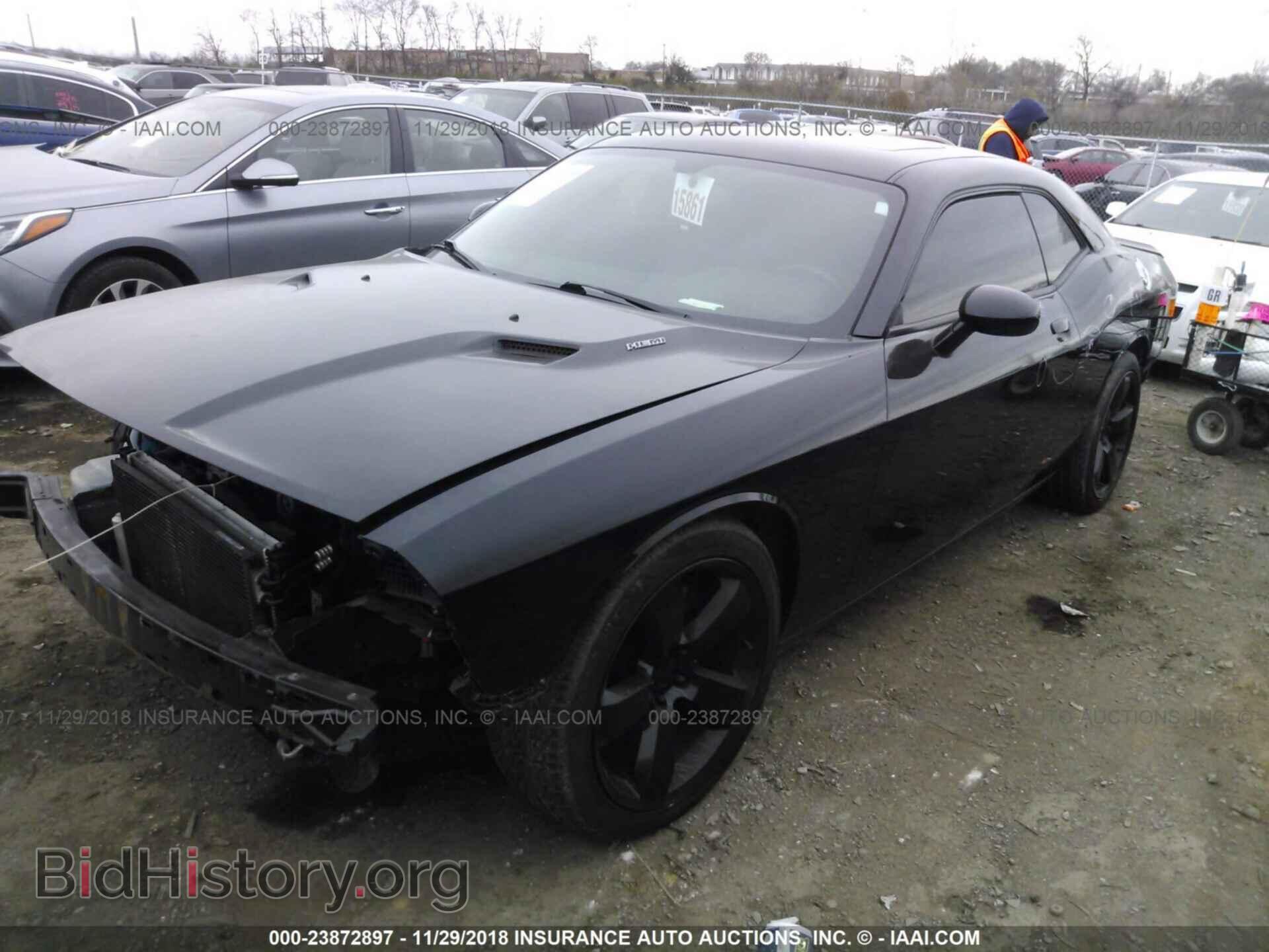 2012 Dodge Challenger - VIN: 2C3CDYBT5CH278663 - Photo 2