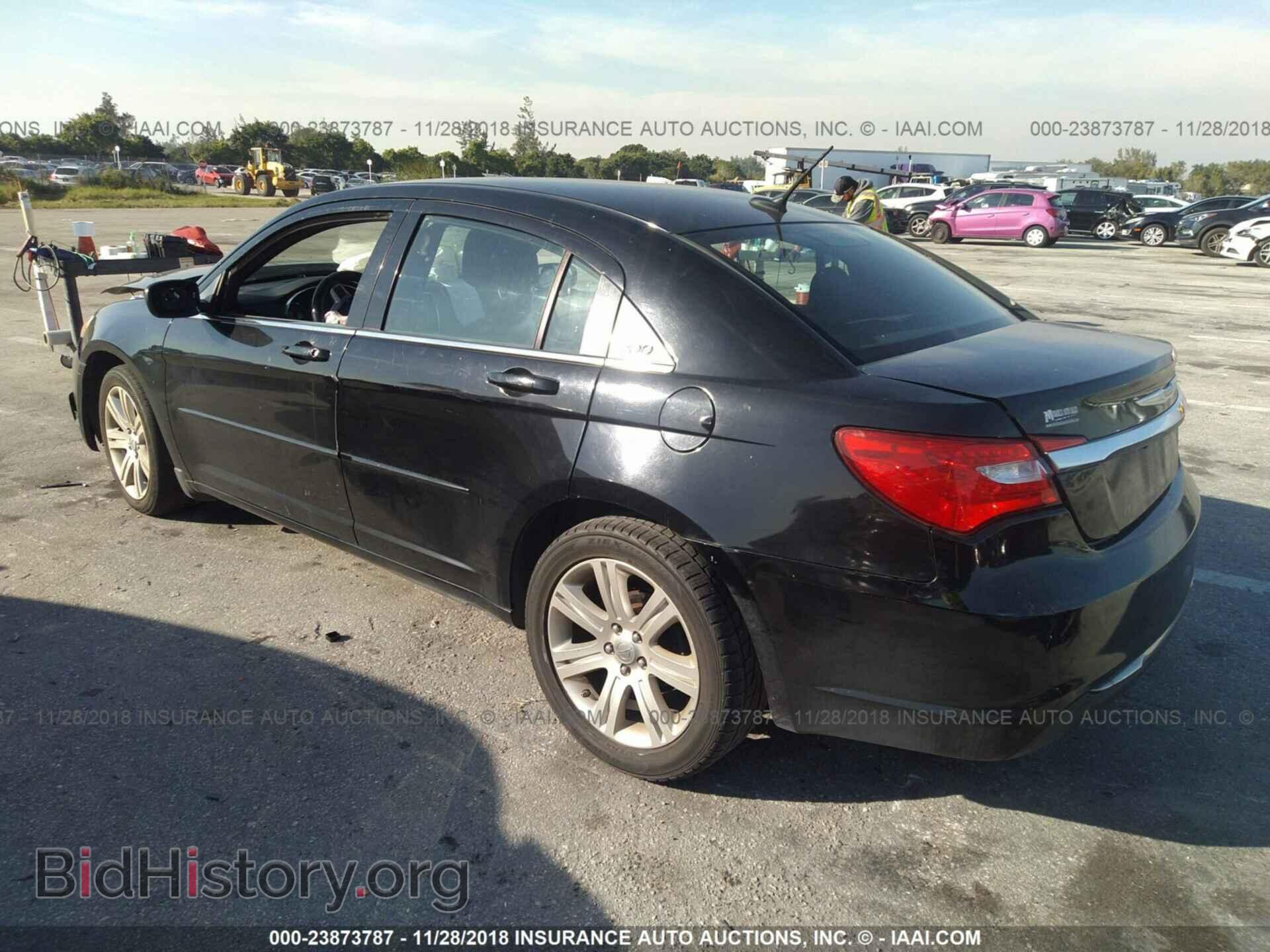 2013 CHRYSLER 200 - VIN: 1C3CCBBB4DN666015 - Photo 3