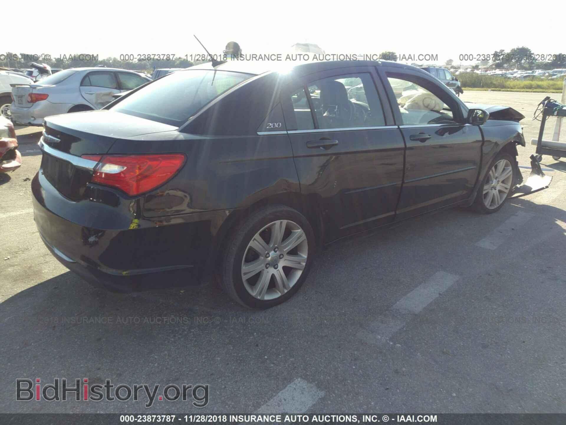 2013 CHRYSLER 200 - VIN: 1C3CCBBB4DN666015 - Photo 4