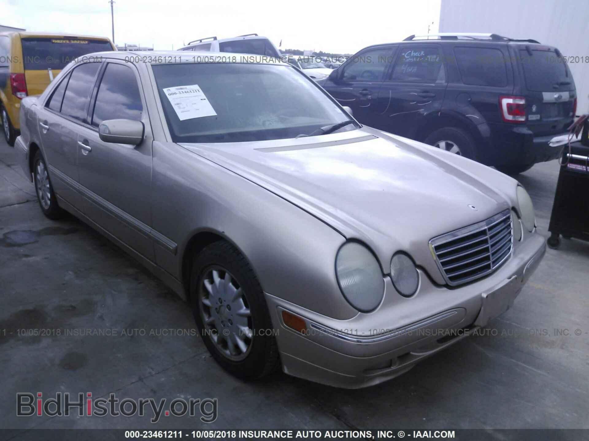 Photo WDBJF65J51B215692 - MERCEDES-BENZ E 2001