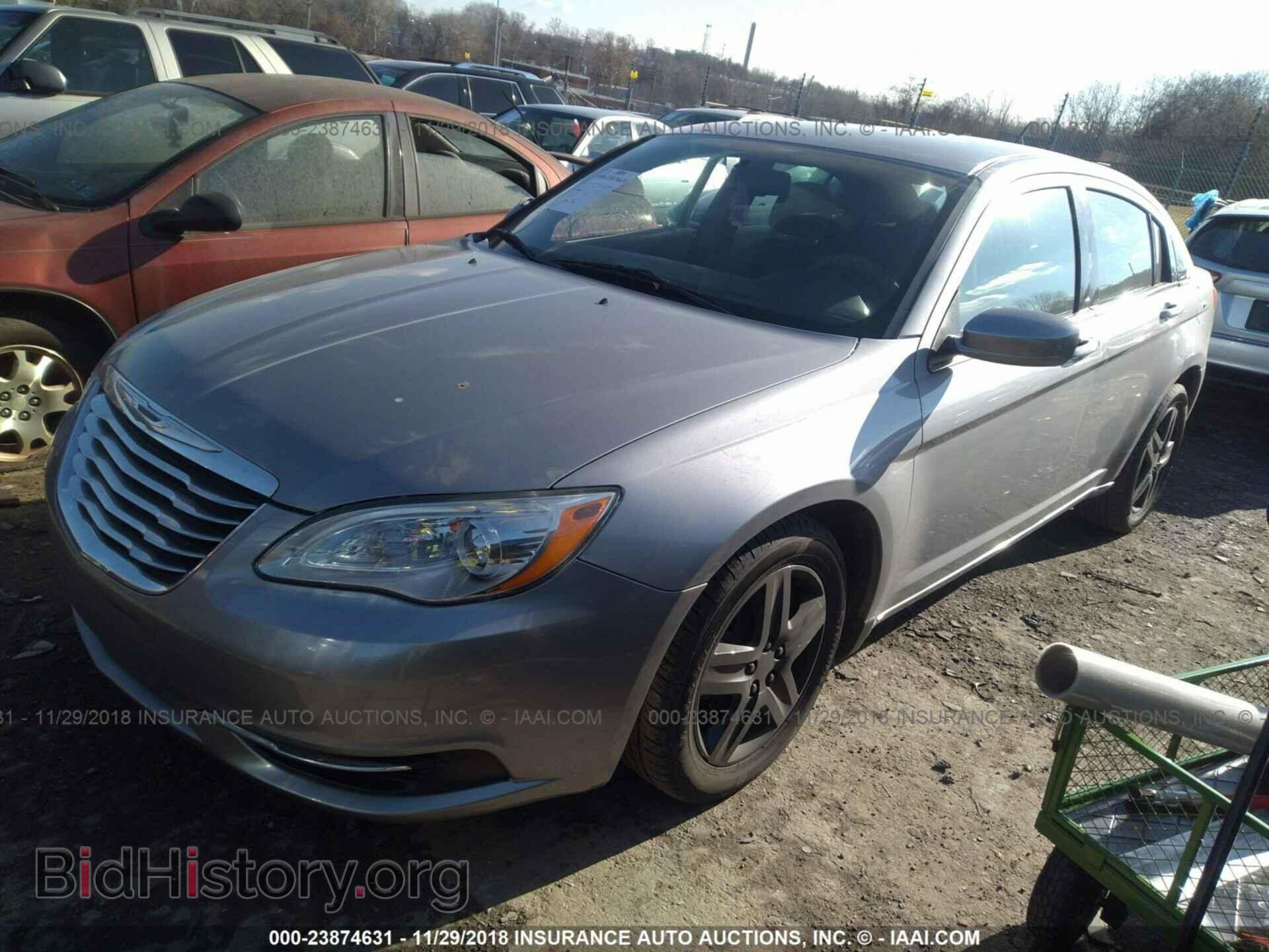 2013 CHRYSLER 200 - VIN: 1C3CCBAG5DN728163 - Photo 2