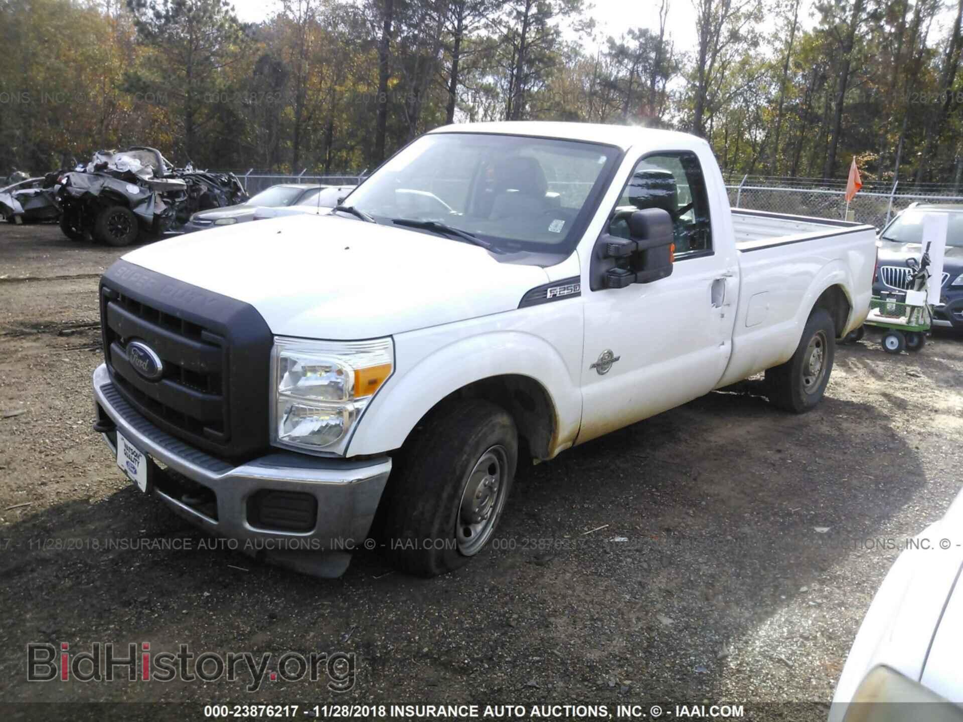 2015 Ford F250 - VIN: 1FTBF2AT6FEA77236 - Фото 2
