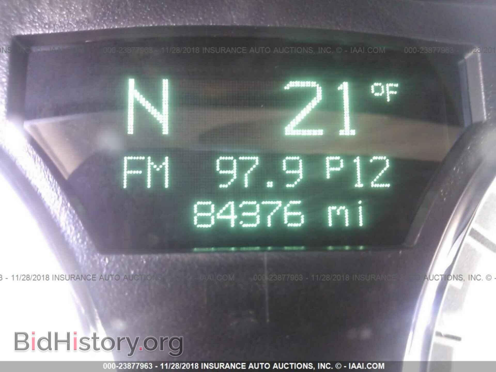 2006 CHRYSLER 300C - VIN: 2C3LA73W66H370610 - Фото 7