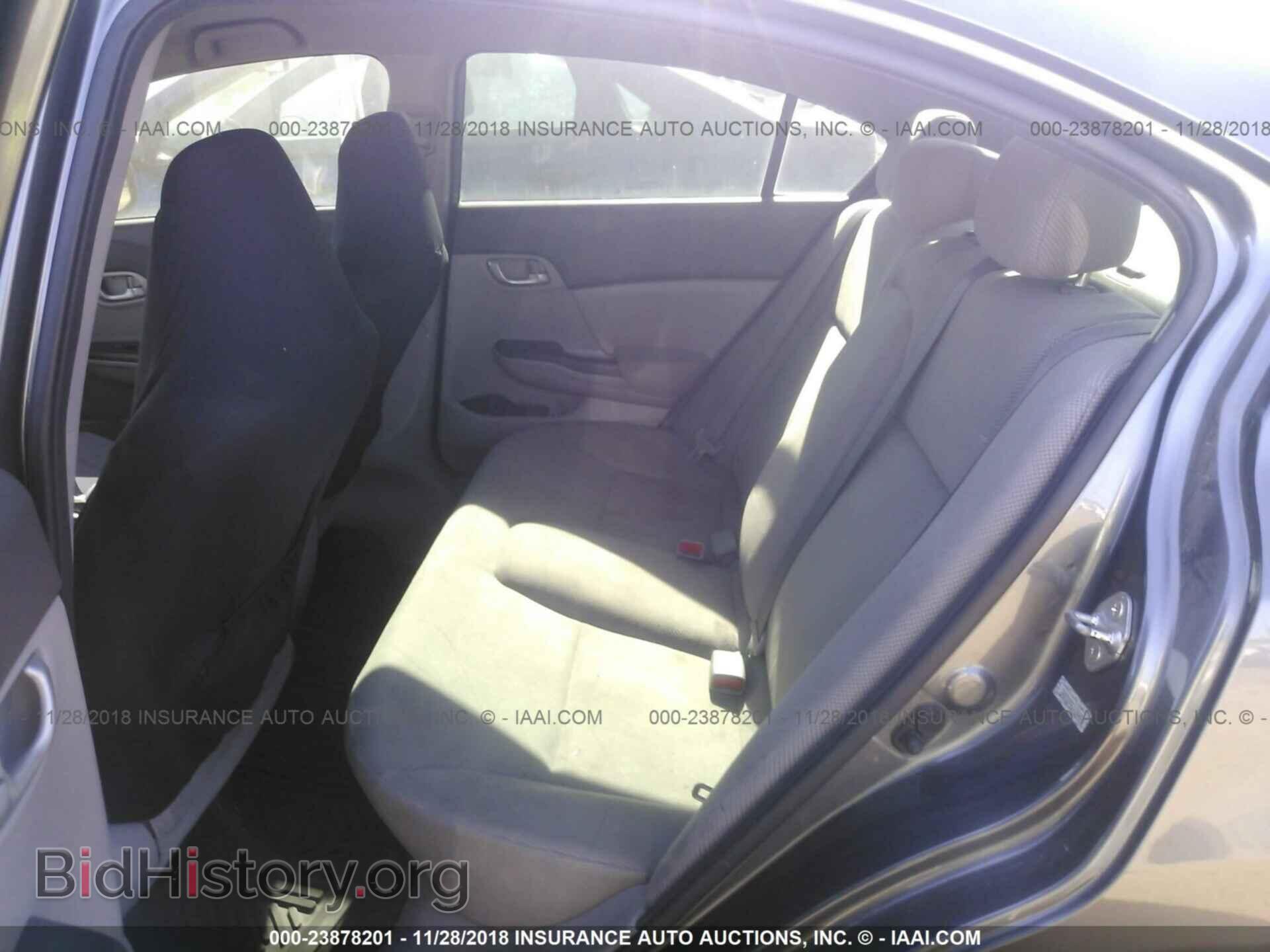 2012 HONDA CIVIC - VIN: 2HGFB2F55CH304087 - Фото 8