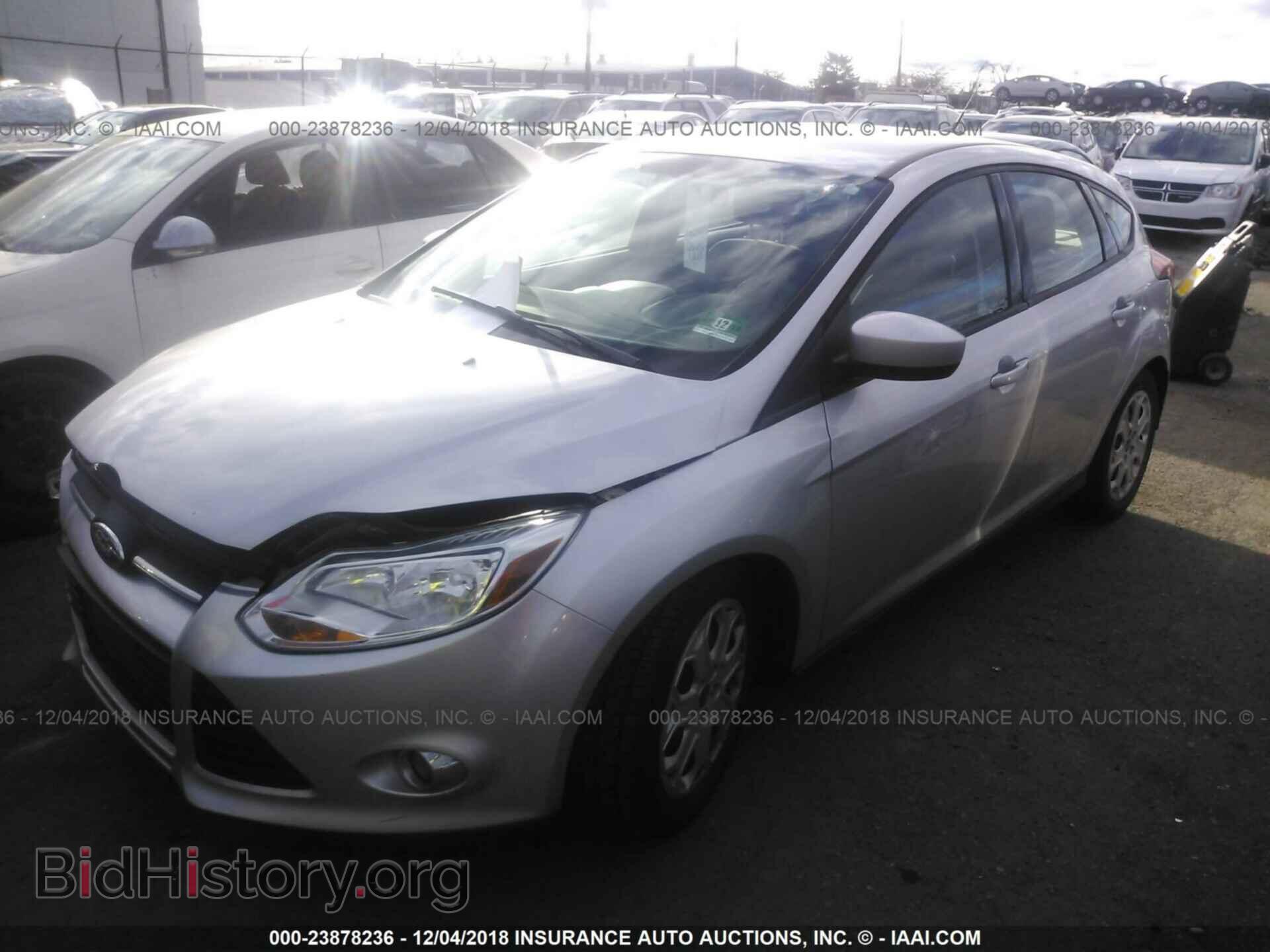 2012 Ford Focus - VIN: 1FAHP3K22CL287302 - Photo 2