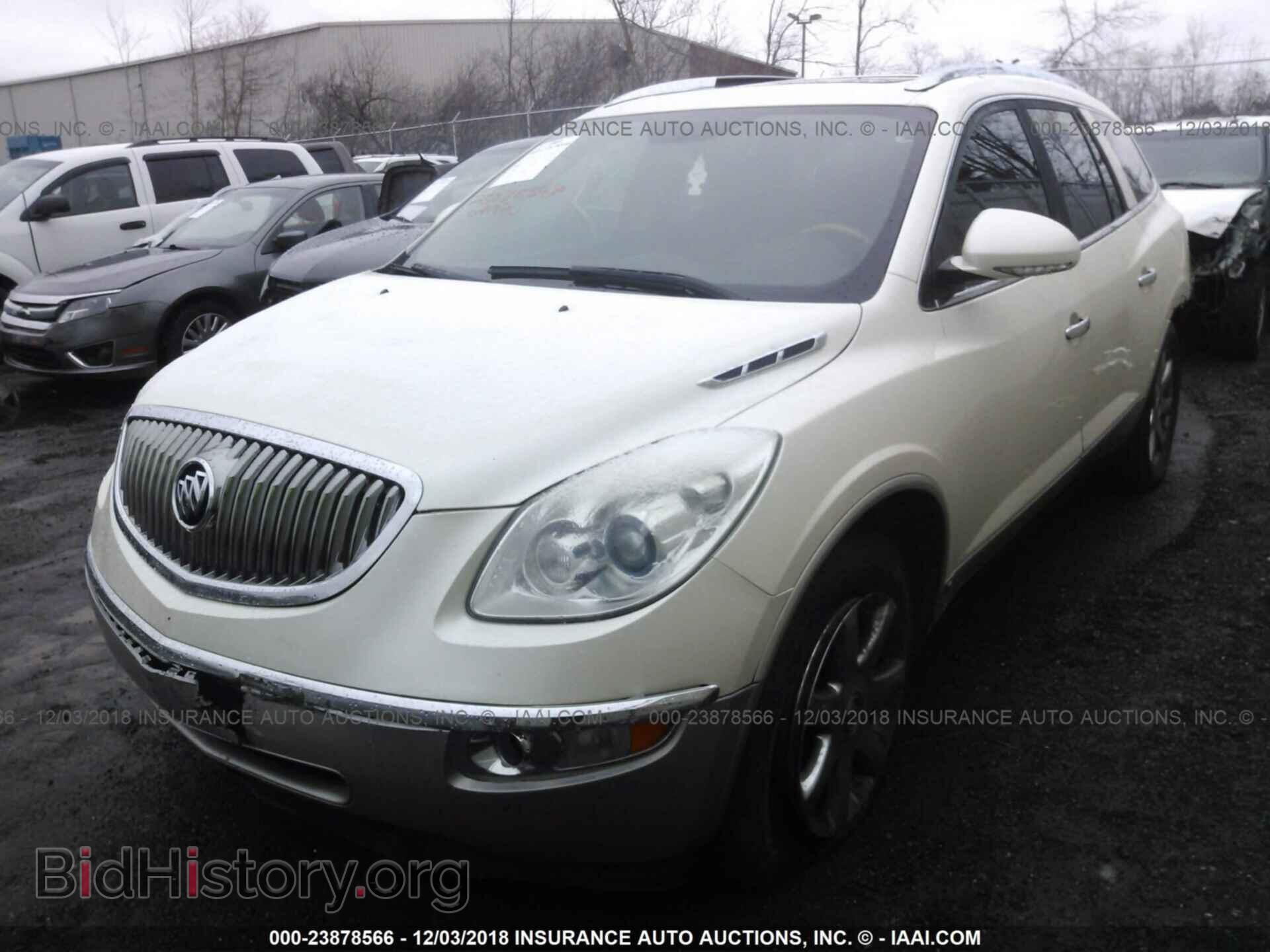 2008 BUICK ENCLAVE - VIN: 5GAEV23738J132902 - Фото 2