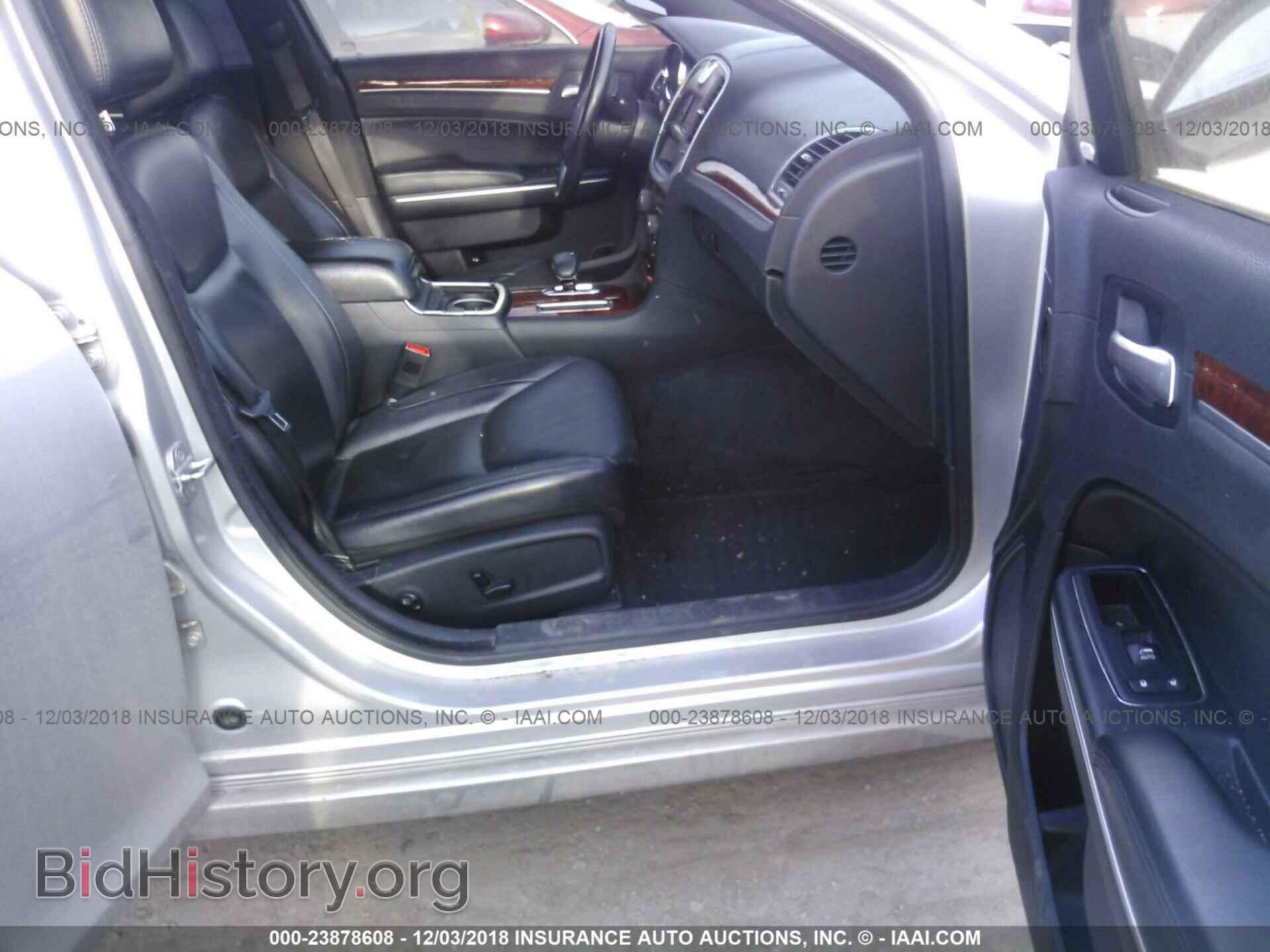 2012 CHRYSLER 300 - VIN: 2C3CCACG7CH182187 - Фото 5