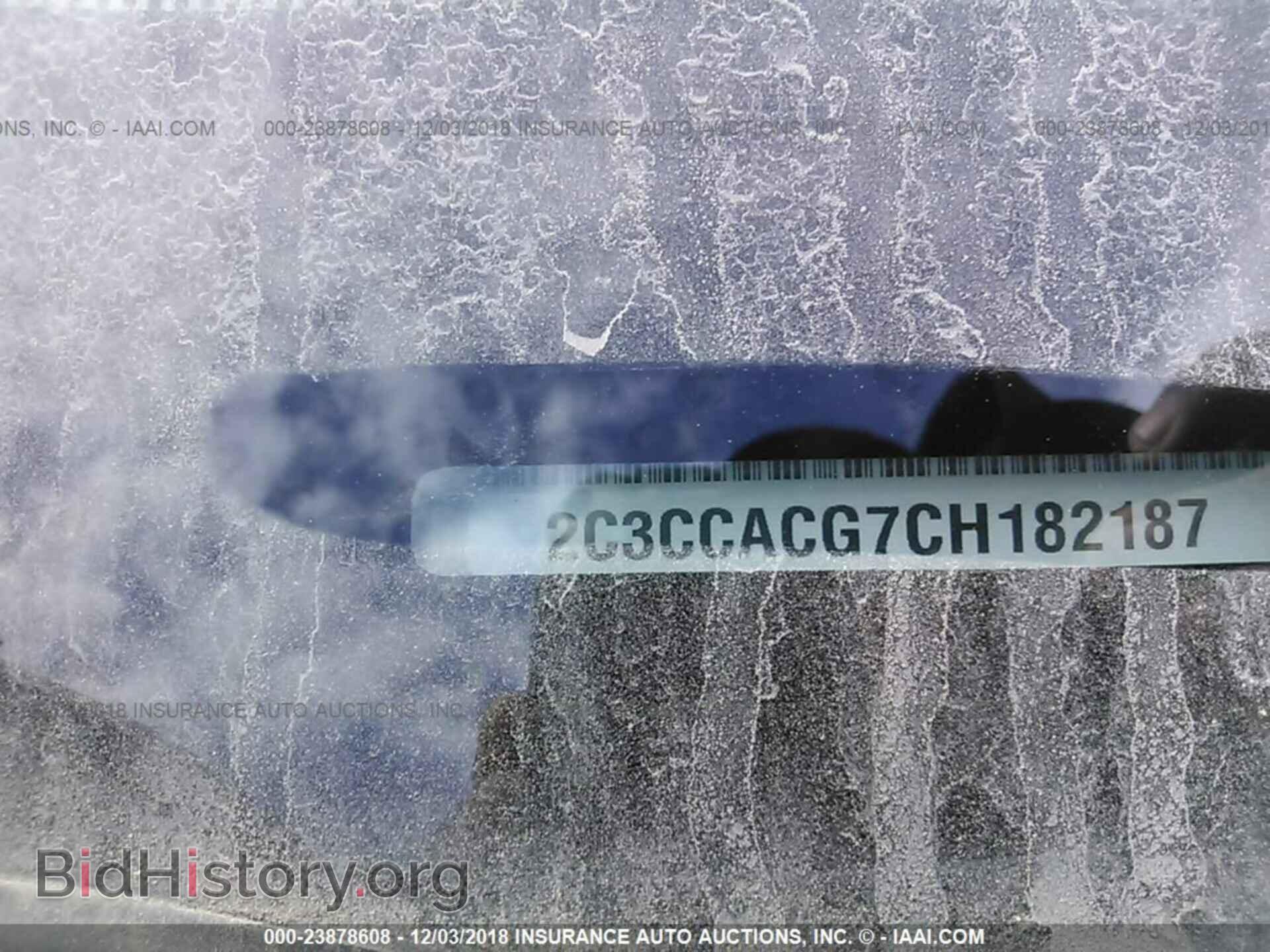 2012 CHRYSLER 300 - VIN: 2C3CCACG7CH182187 - Фото 9