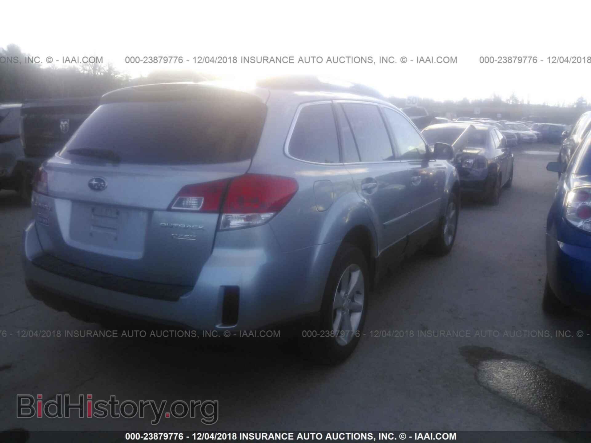 2014 SUBARU OUTBACK - VIN: 4S4BRBKC4E3202911 - Фото 4