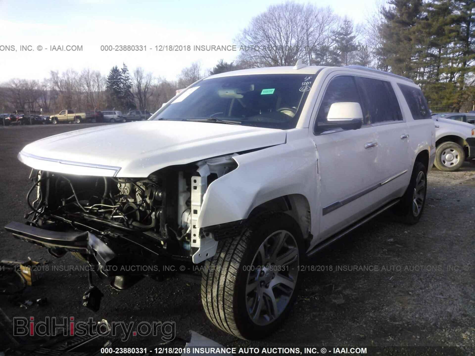 2015 Cadillac Escalade - VIN: 1GYS4TKJ6FR596539 - Фото 2