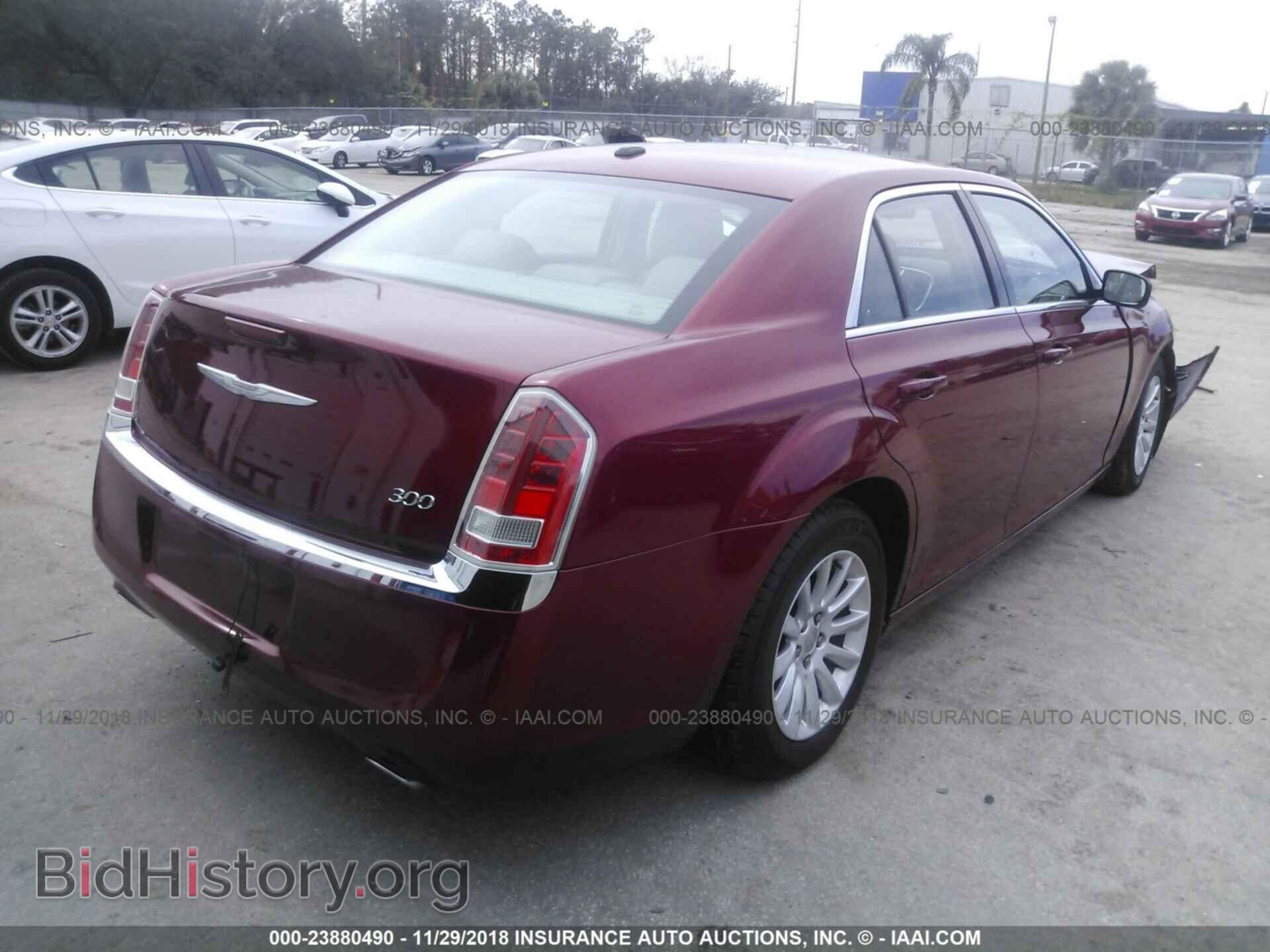 2012 CHRYSLER 300 - VIN: 2C3CCAAG4CH312834 - Фото 4