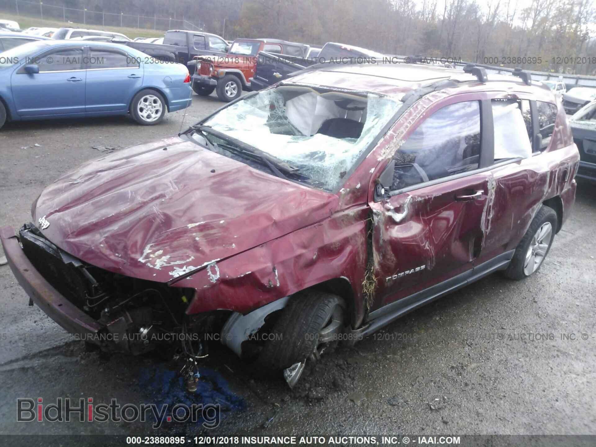 2011 JEEP COMPASS - VIN: 1J4NT1FB7BD190316 - Фото 2