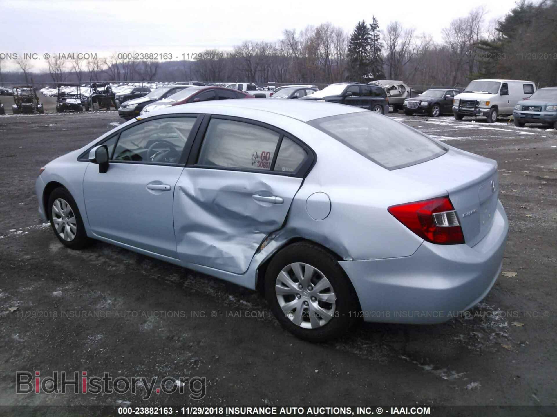 2012 Honda Civic - VIN: 19XFB2F58CE314090 - Photo 3