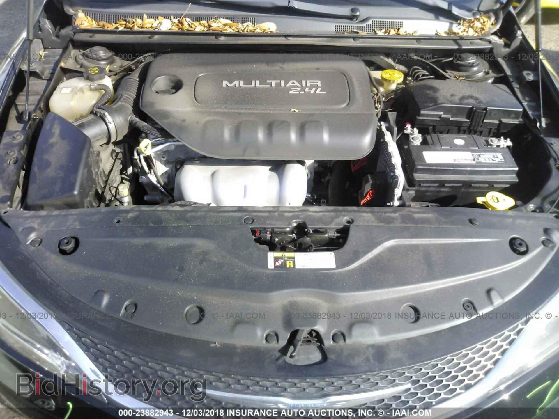 2015 CHRYSLER 200 - VIN: 1C3CCCAB6FN568873 - Photo 10