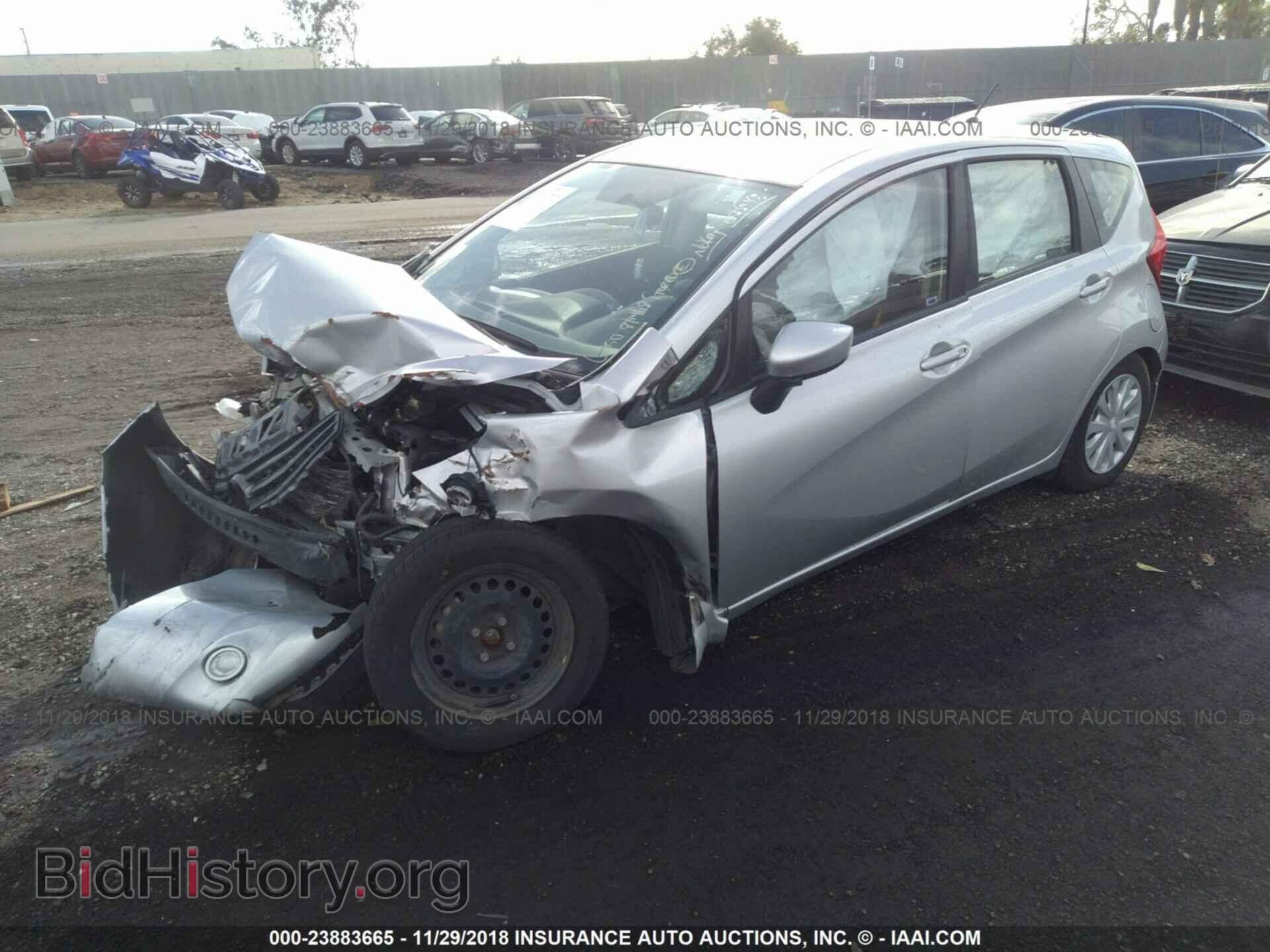 2016 Nissan Versa note - VIN: 3N1CE2CPXGL398059 - Photo 2