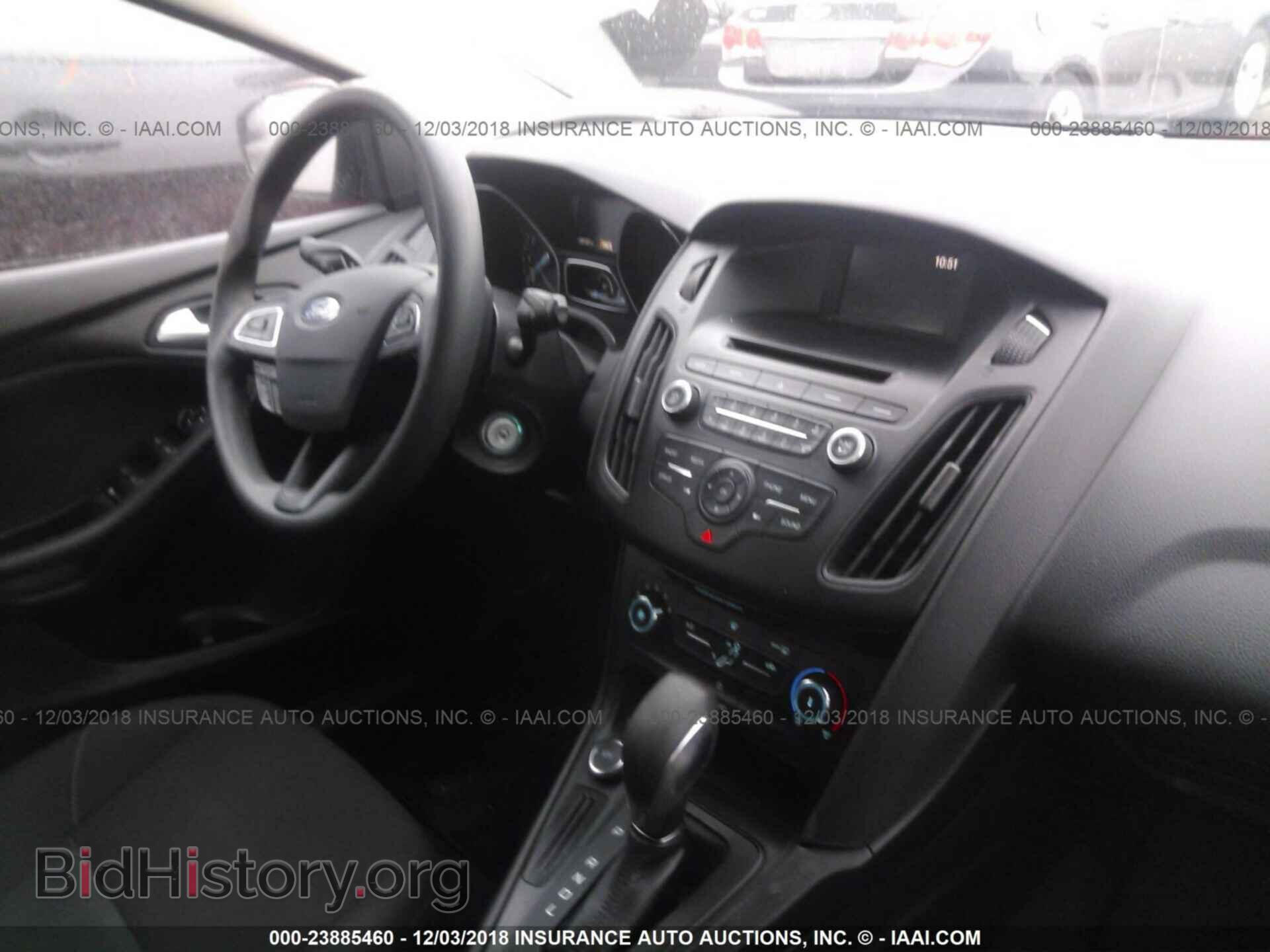 2017 Ford Focus - VIN: 1FADP3K26HL248718 - Фото 5