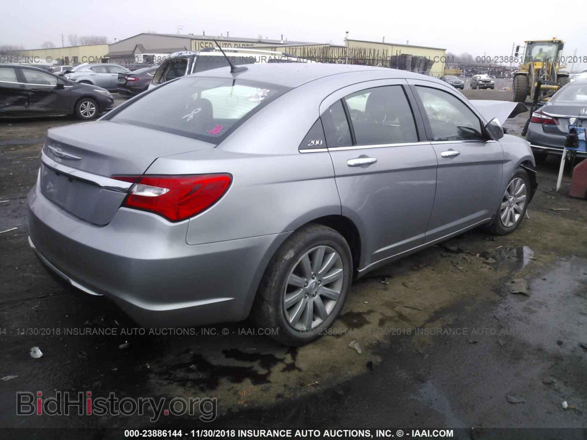 2013 CHRYSLER 200 - VIN: 1C3CCBCGXDN724168 - Фото 4