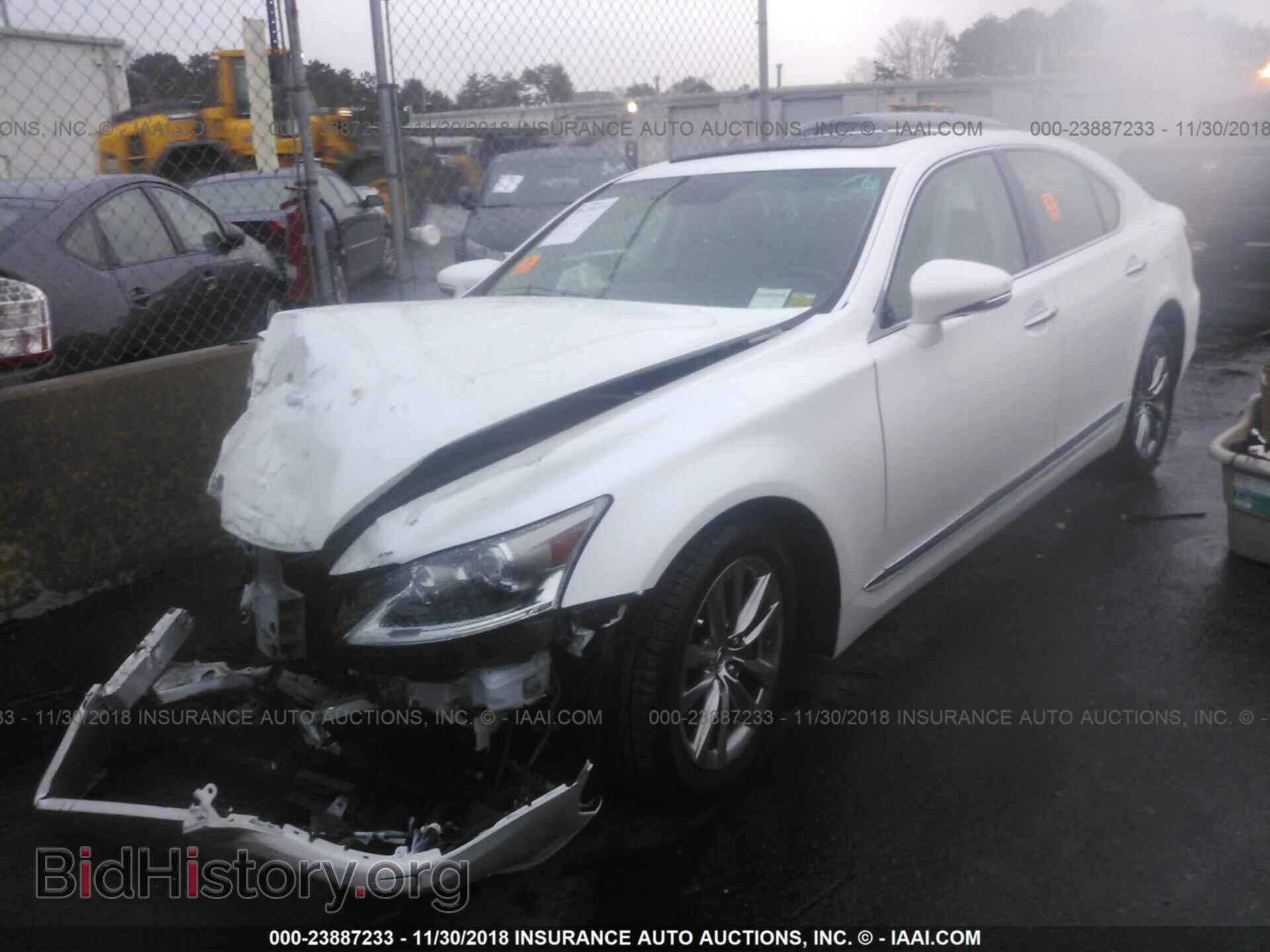 2014 Lexus Ls - VIN: JTHCL5EF0E5021129 - Фото 2